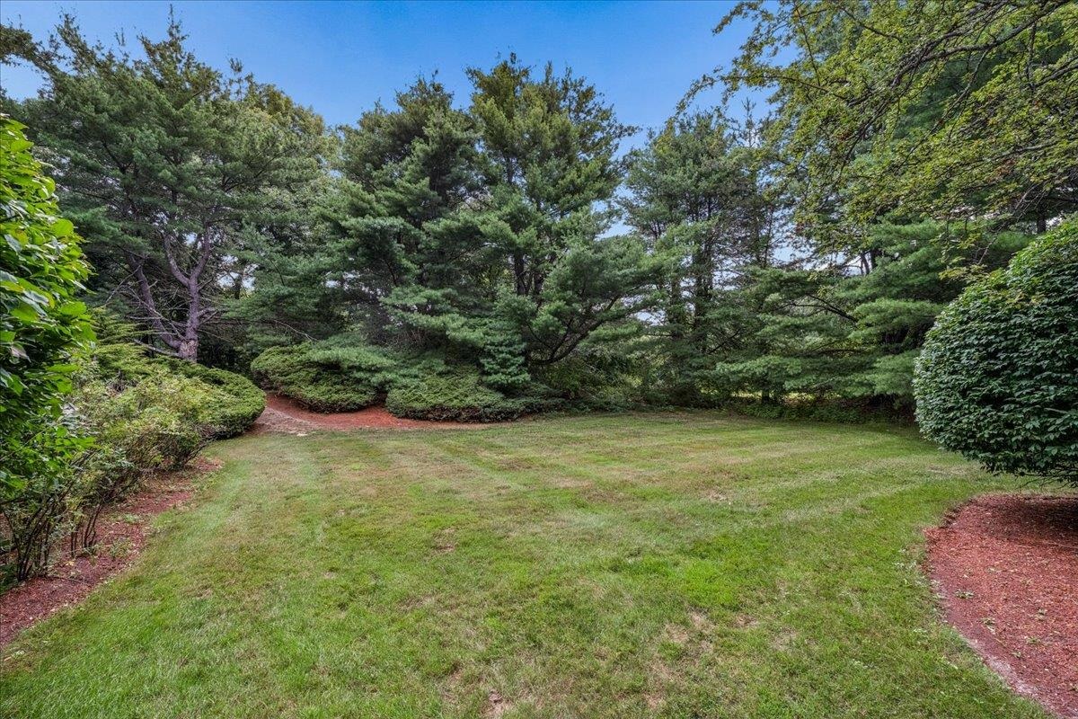 62 Stacey Circle Property Photo 34