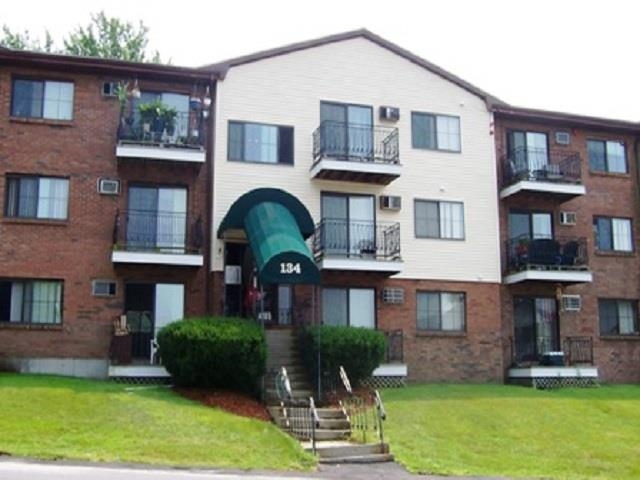 134 Mammoth Road Property Photo 1
