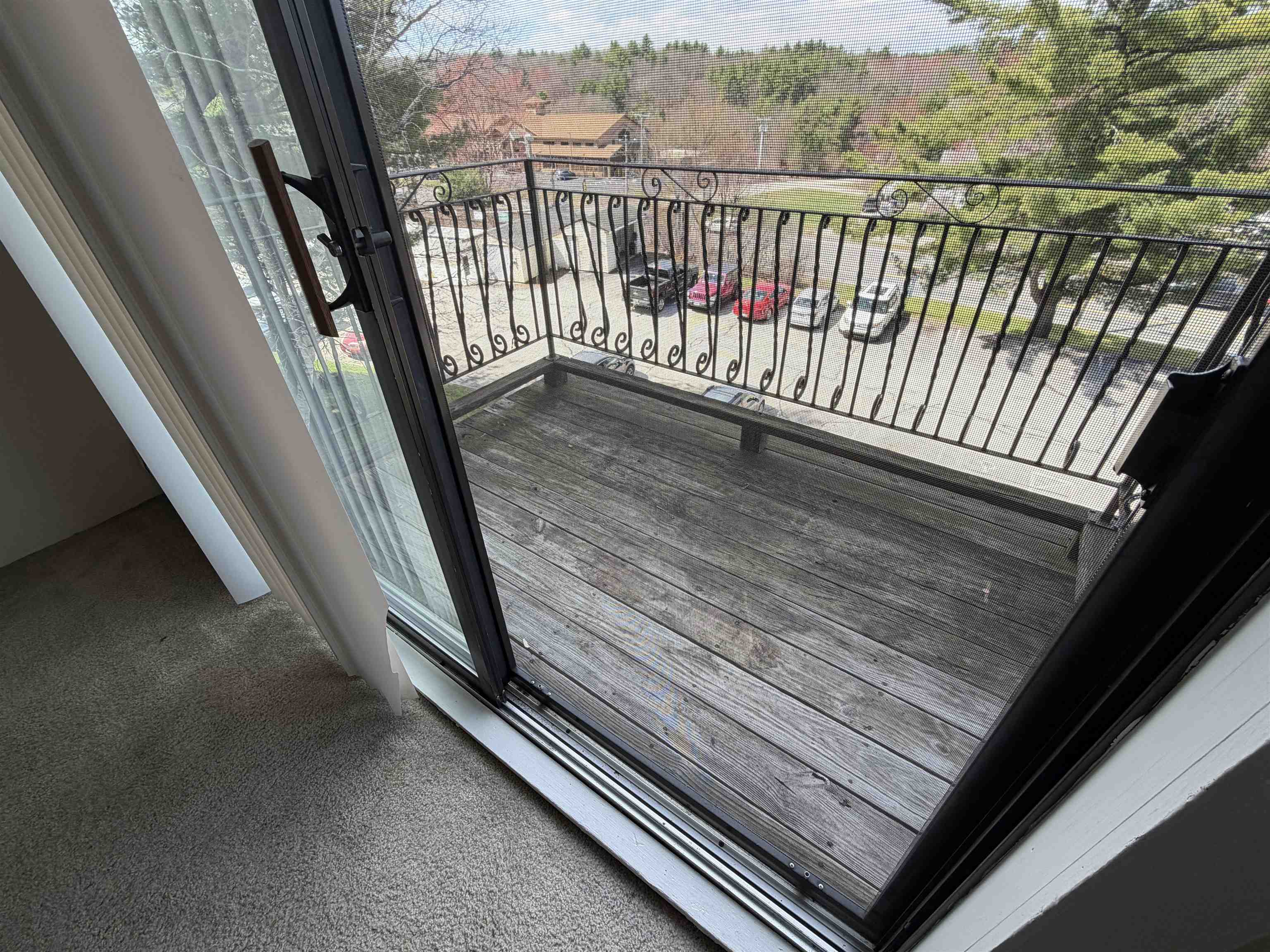 134 Mammoth Road Property Photo 10