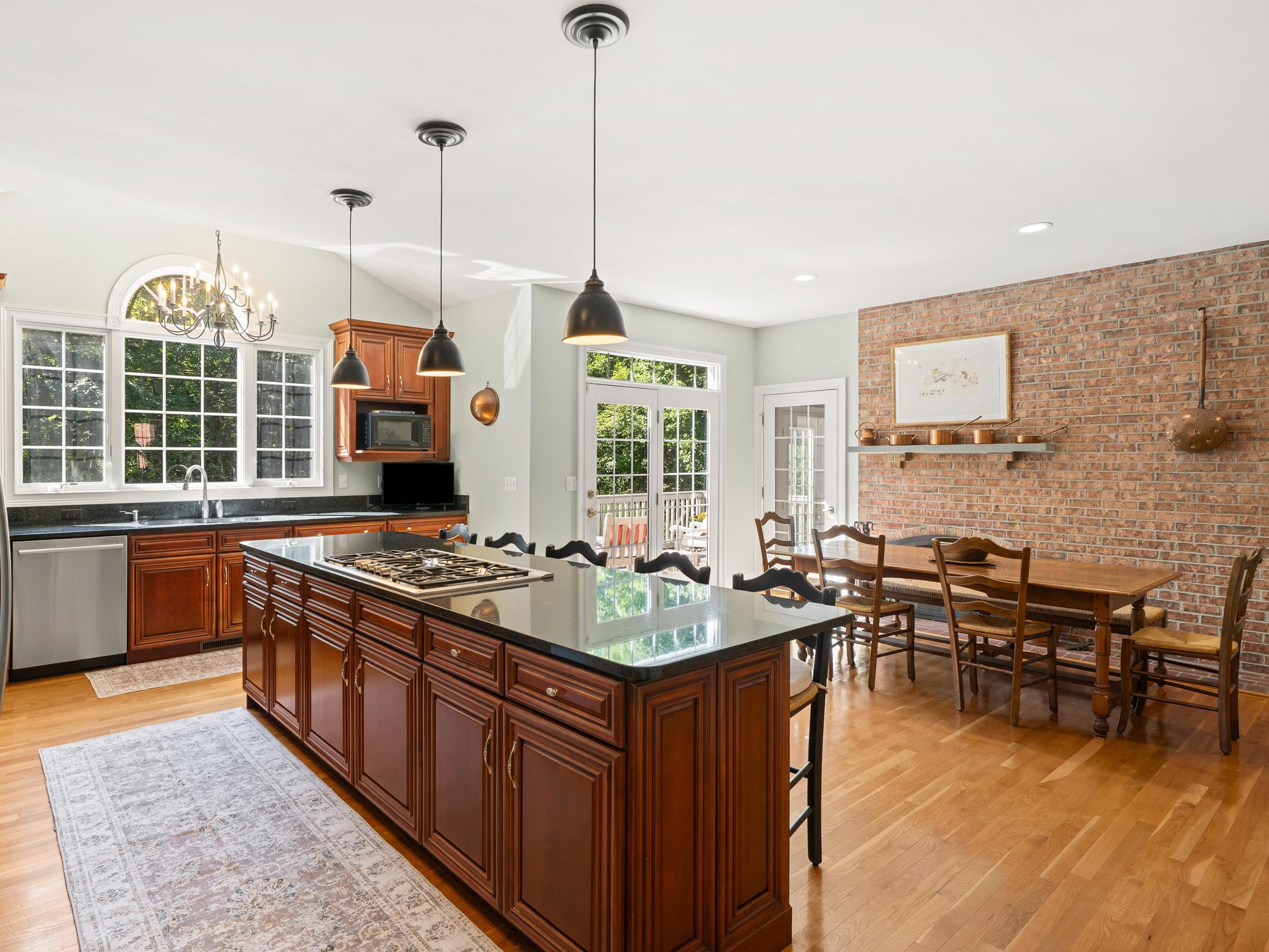 8 Dorothys Way Property Photo 3