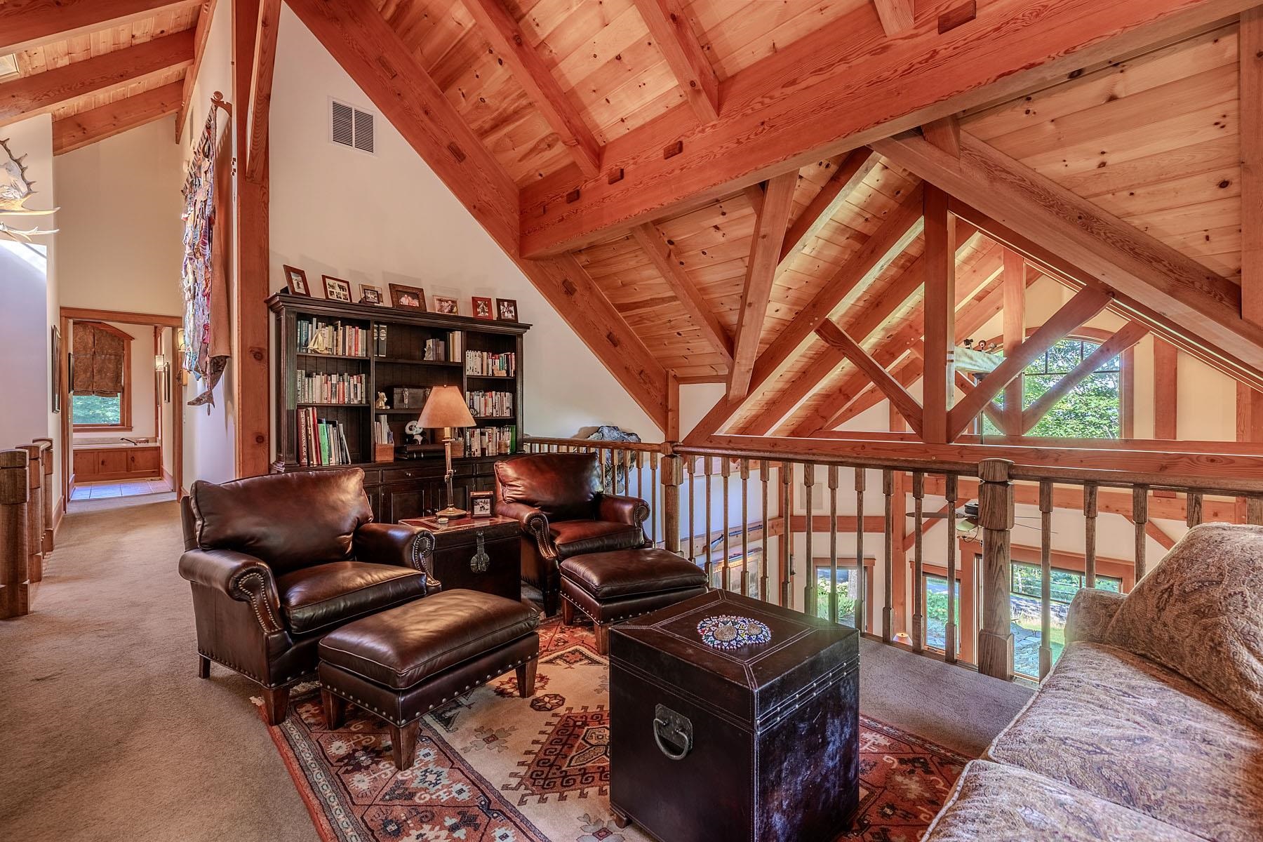 2072 Saw Mill Hill Road Property Photo 24