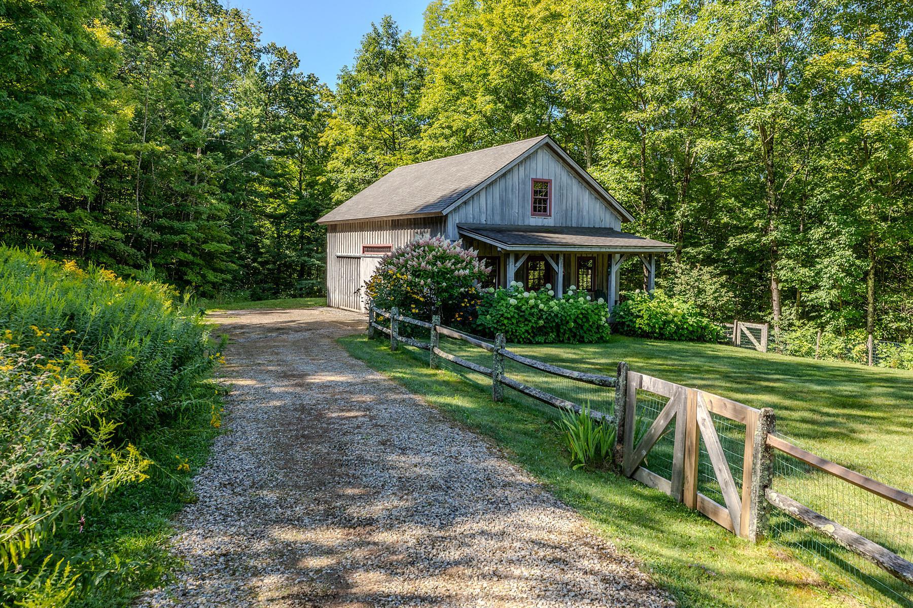 2072 Saw Mill Hill Road Property Photo 45