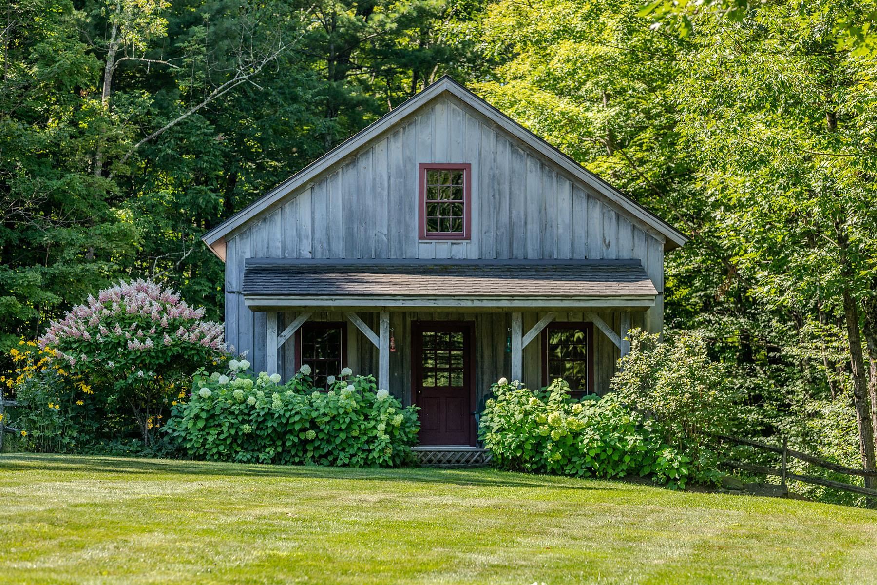 2072 Saw Mill Hill Road Property Photo 46