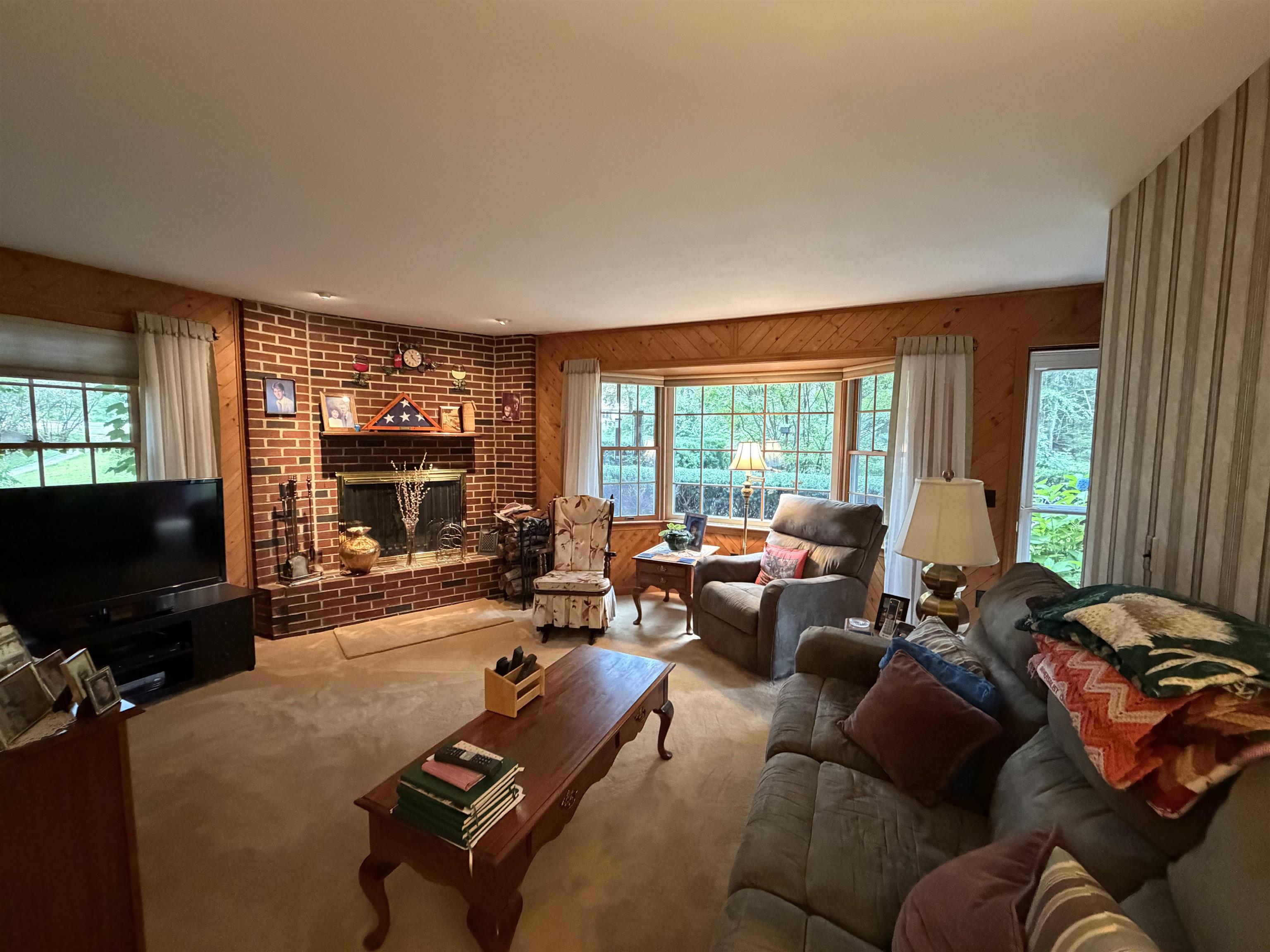 226 Amesbury Road Property Photo 6