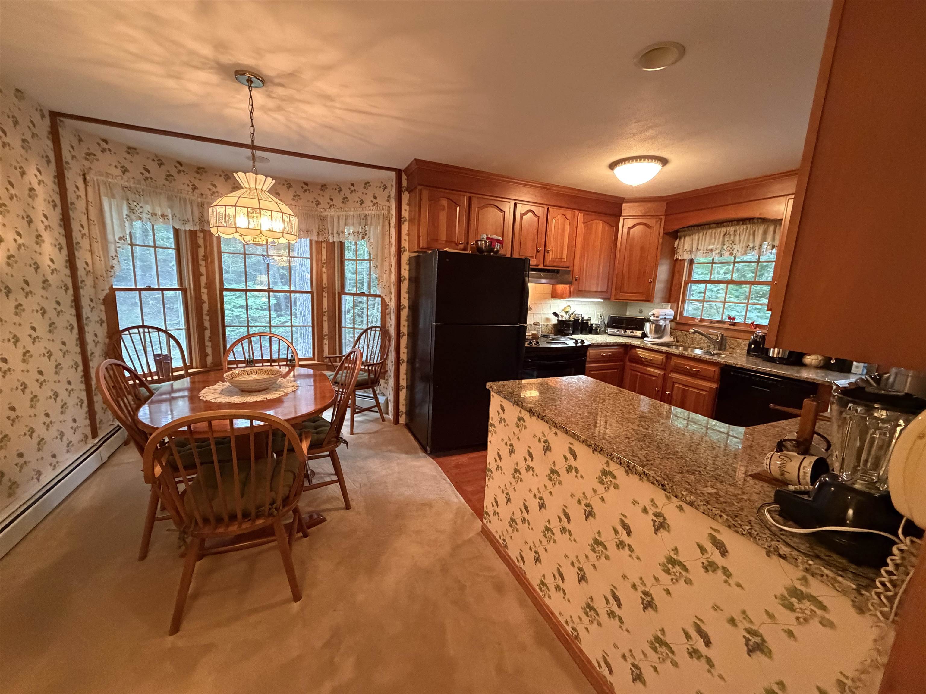 226 Amesbury Road Property Photo 8