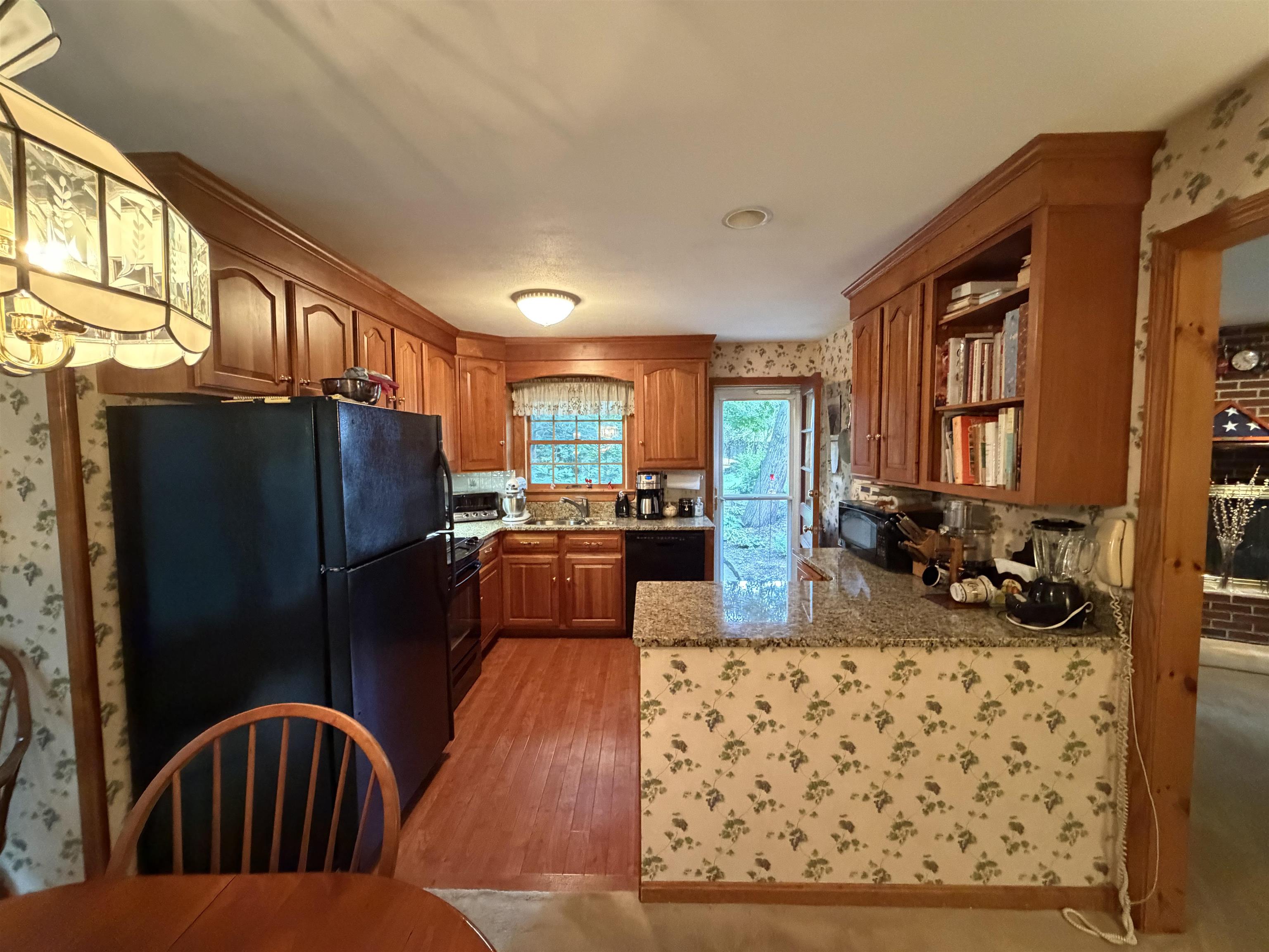 226 Amesbury Road Property Photo 9