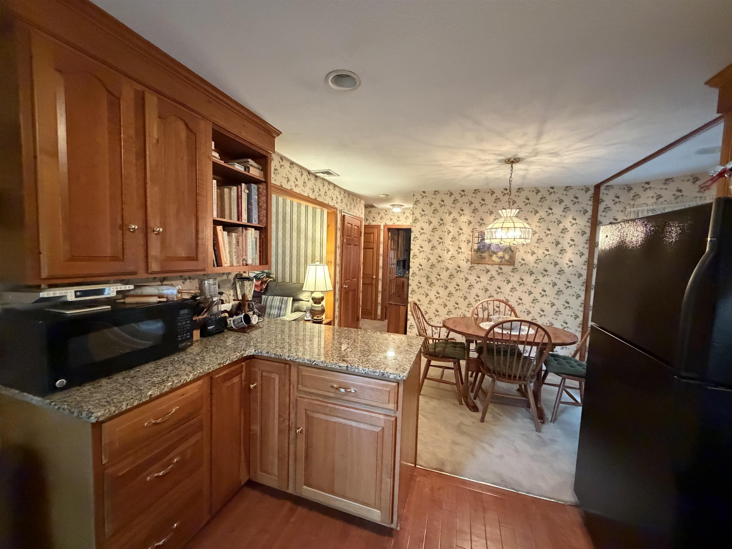226 Amesbury Road Property Photo 10