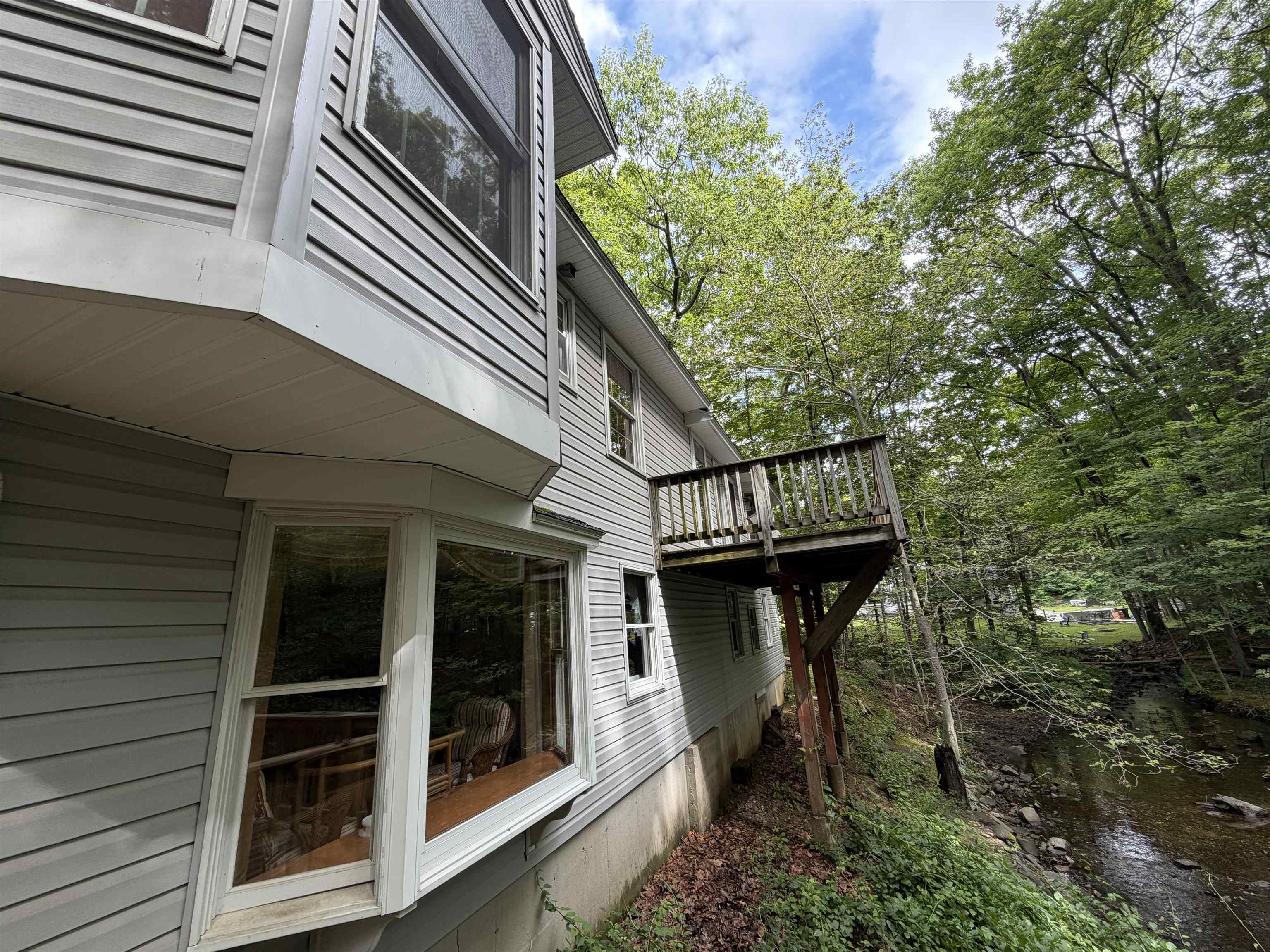 226 Amesbury Road Property Photo 43