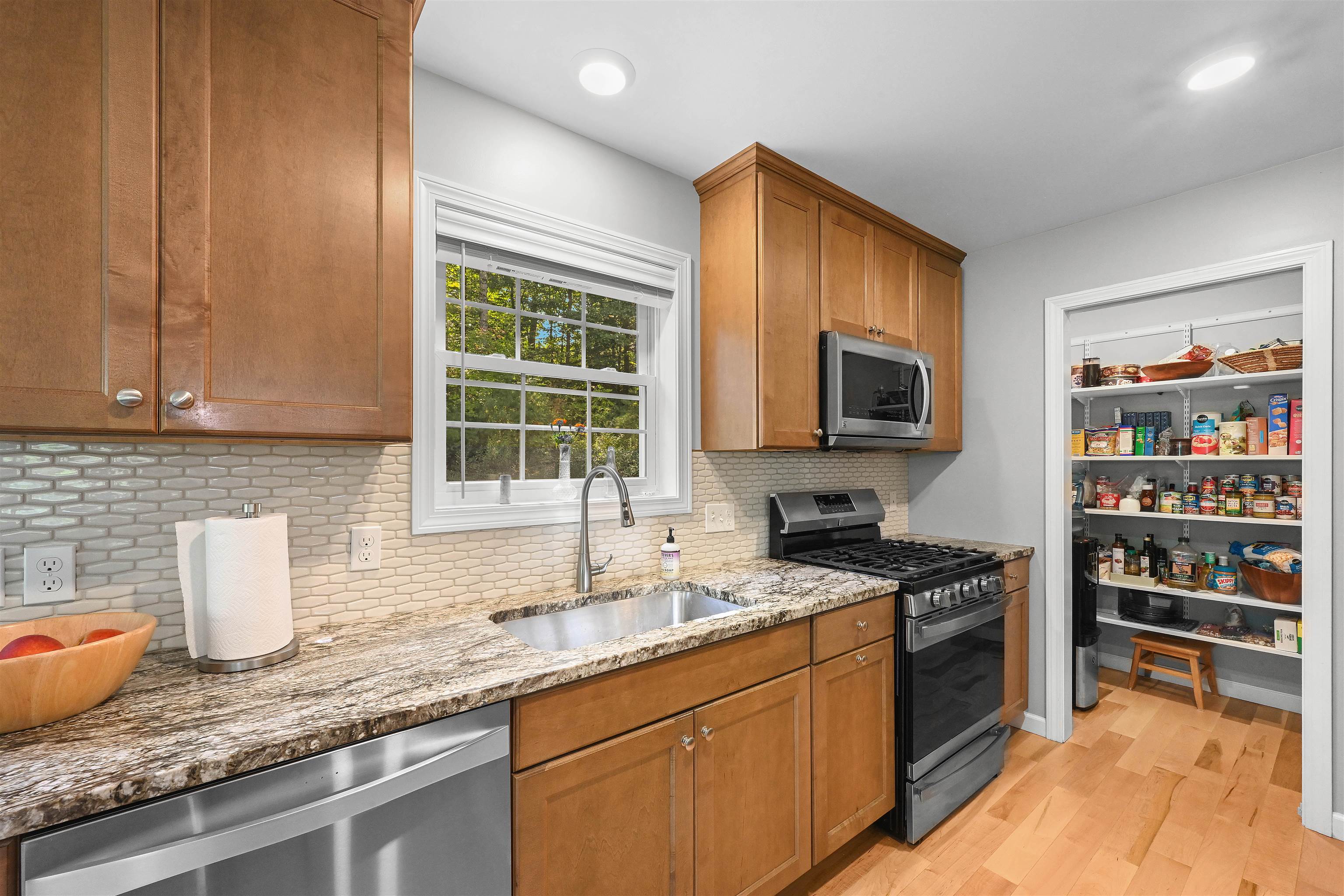 151 Colden Road Property Photo 7