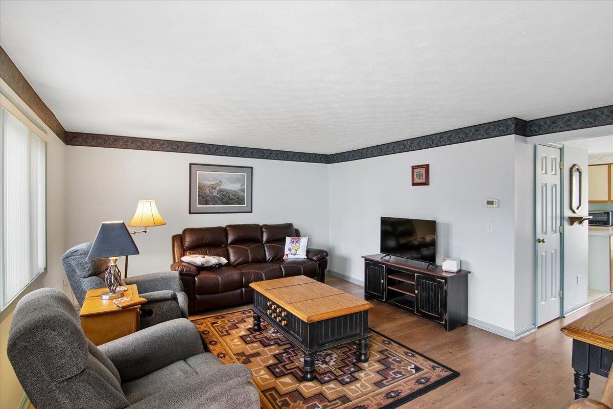 26 East Meadow Way Property Photo 2