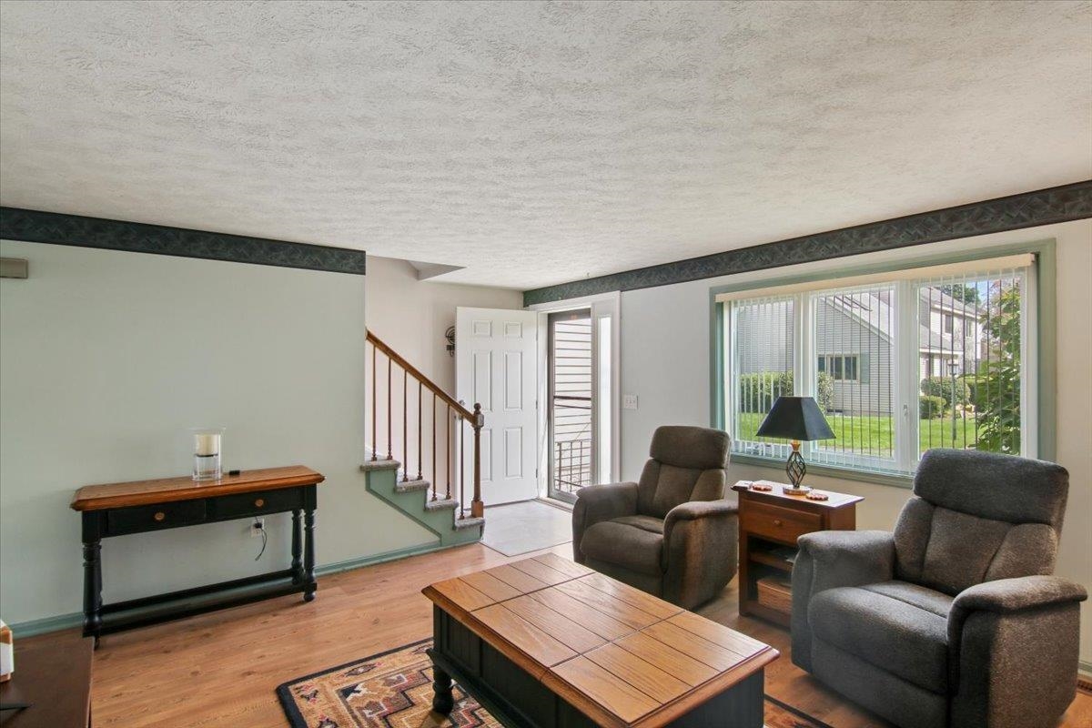 26 East Meadow Way Property Photo 4