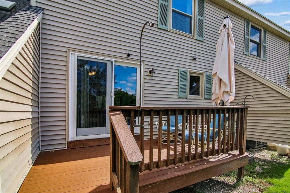 26 East Meadow Way Property Photo 18
