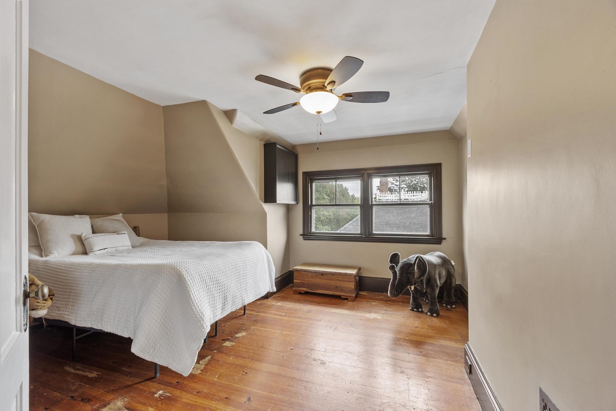 199 Middle Road Property Photo 42