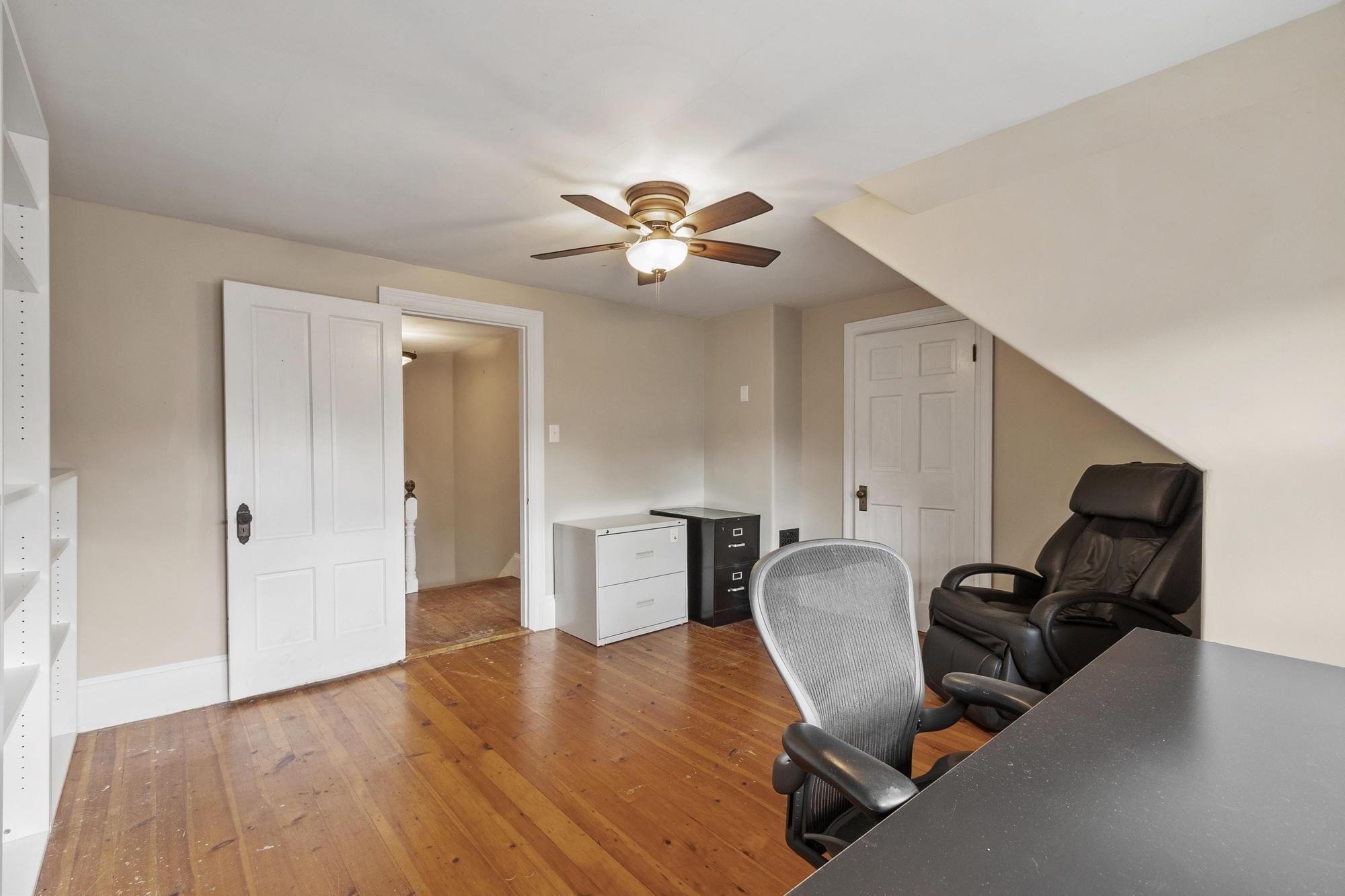 199 Middle Road Property Photo 45