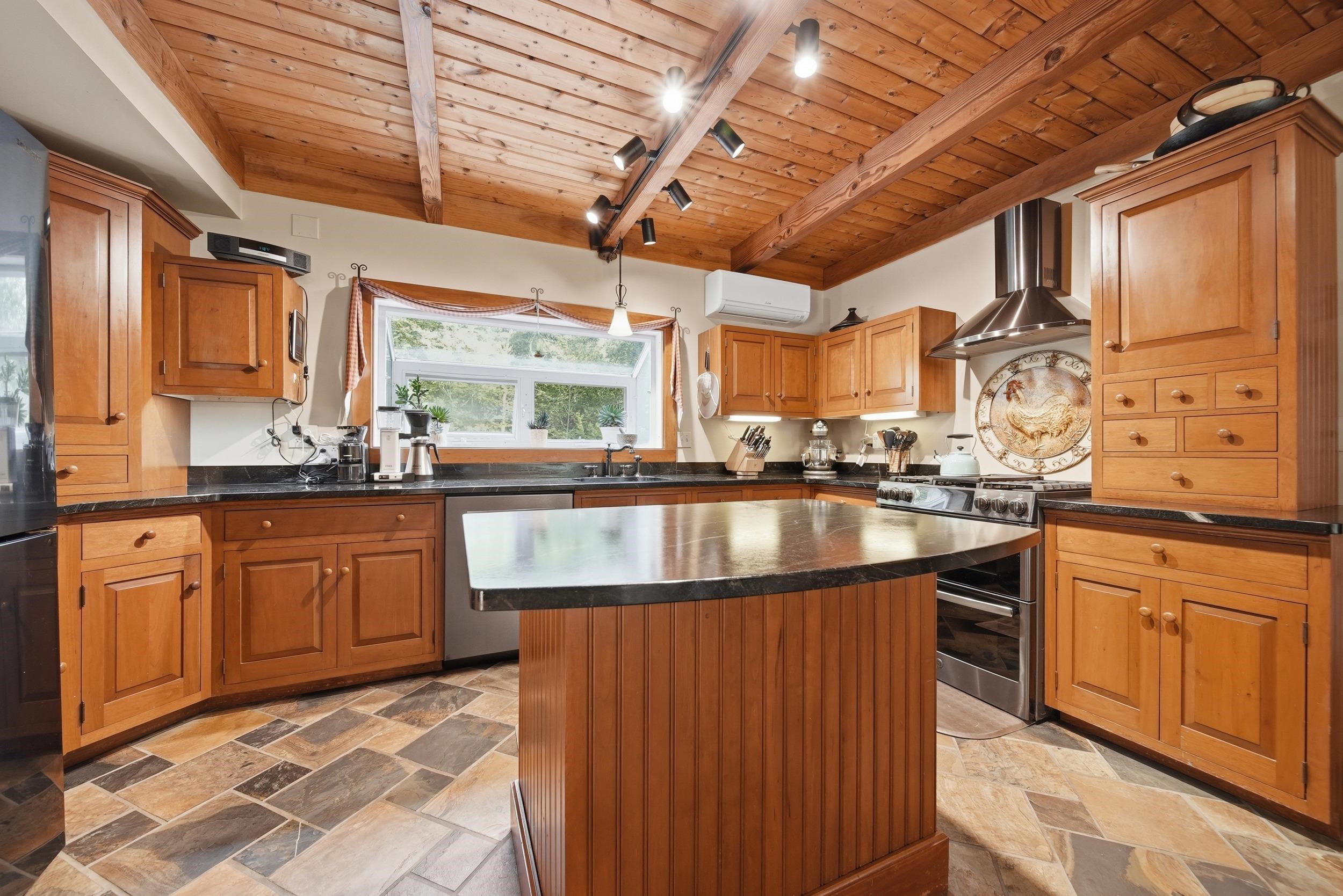 42 Highfields Road Property Photo 10