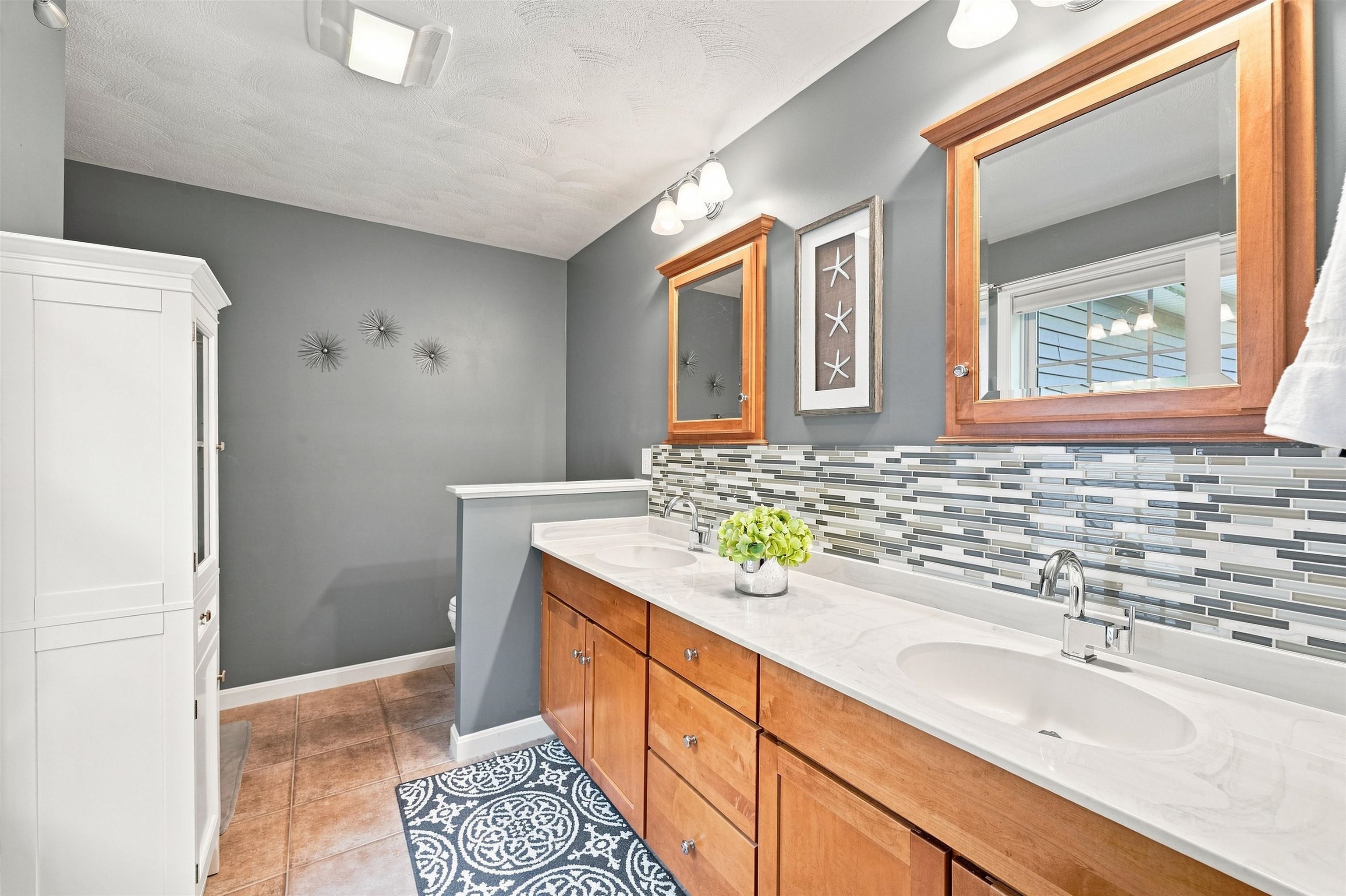 8 Rolling Ridge Road Property Photo 19