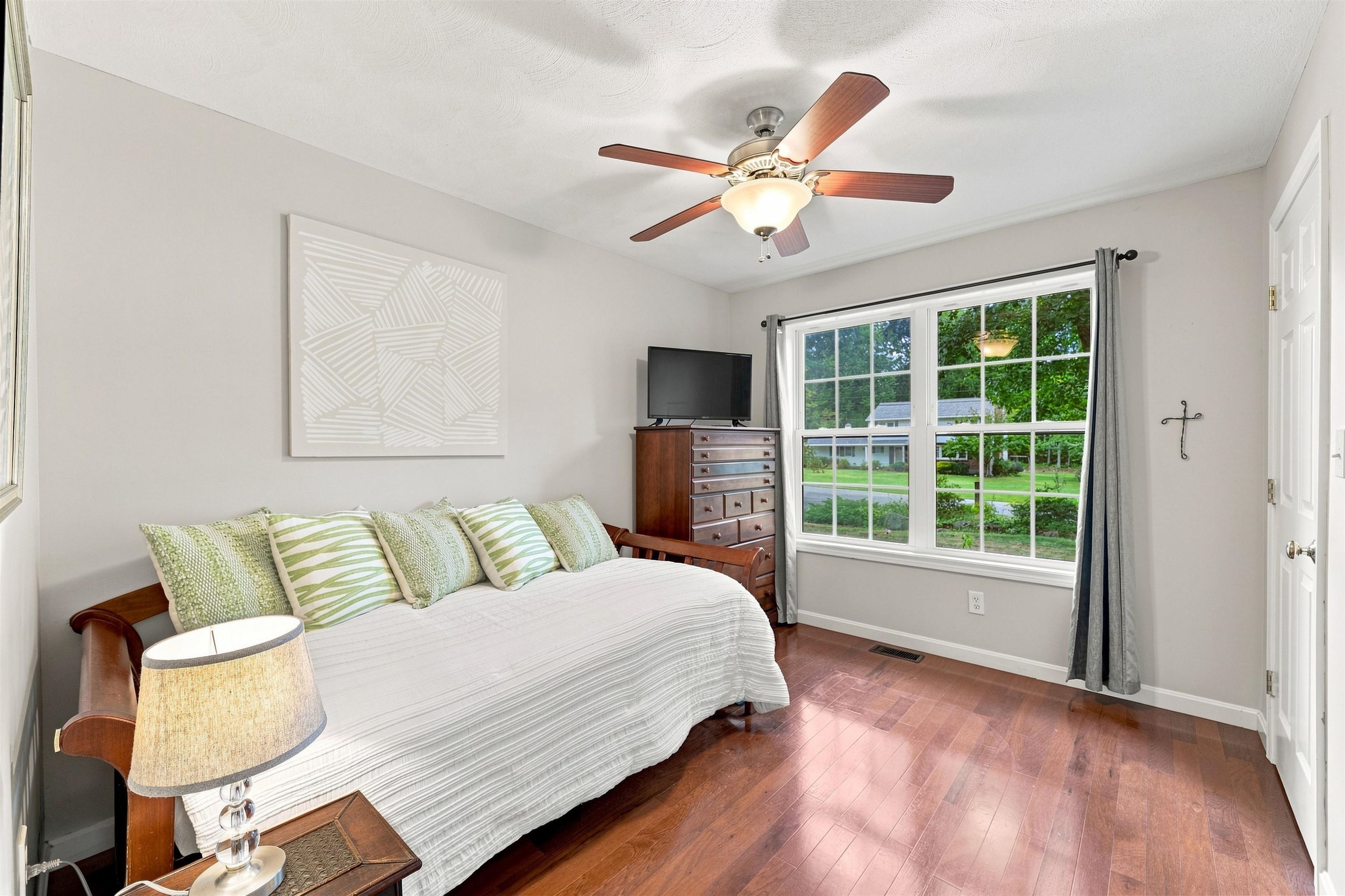 8 Rolling Ridge Road Property Photo 25