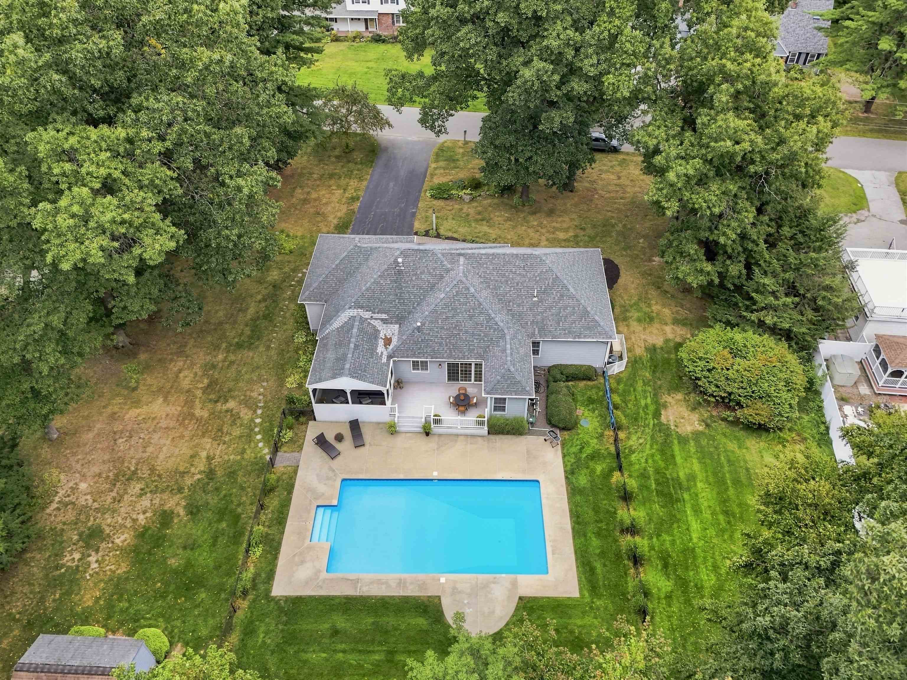 8 Rolling Ridge Road Property Photo 27