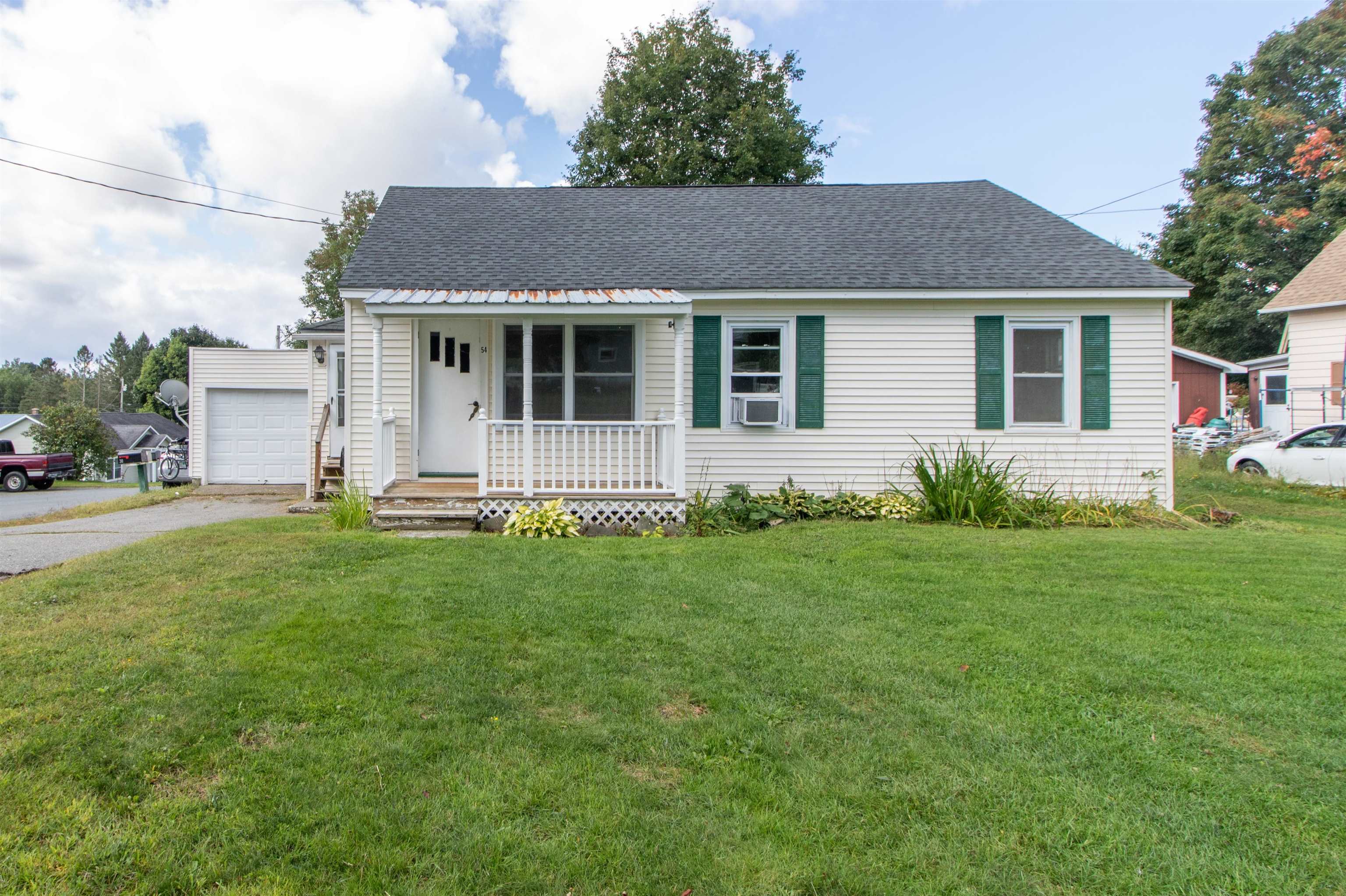 54 Kingsbury Avenue Property Photo 2