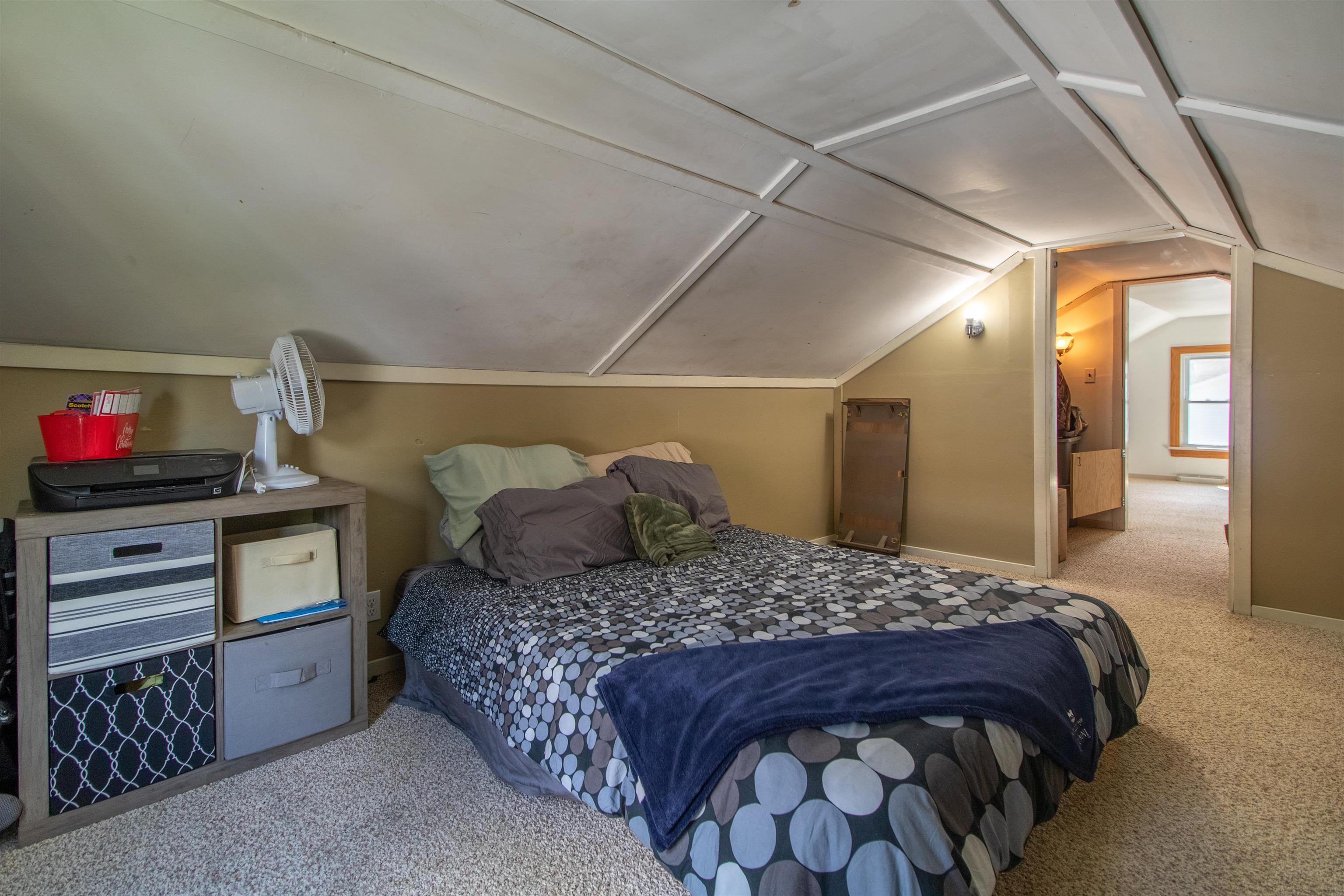 54 Kingsbury Avenue Property Photo 22