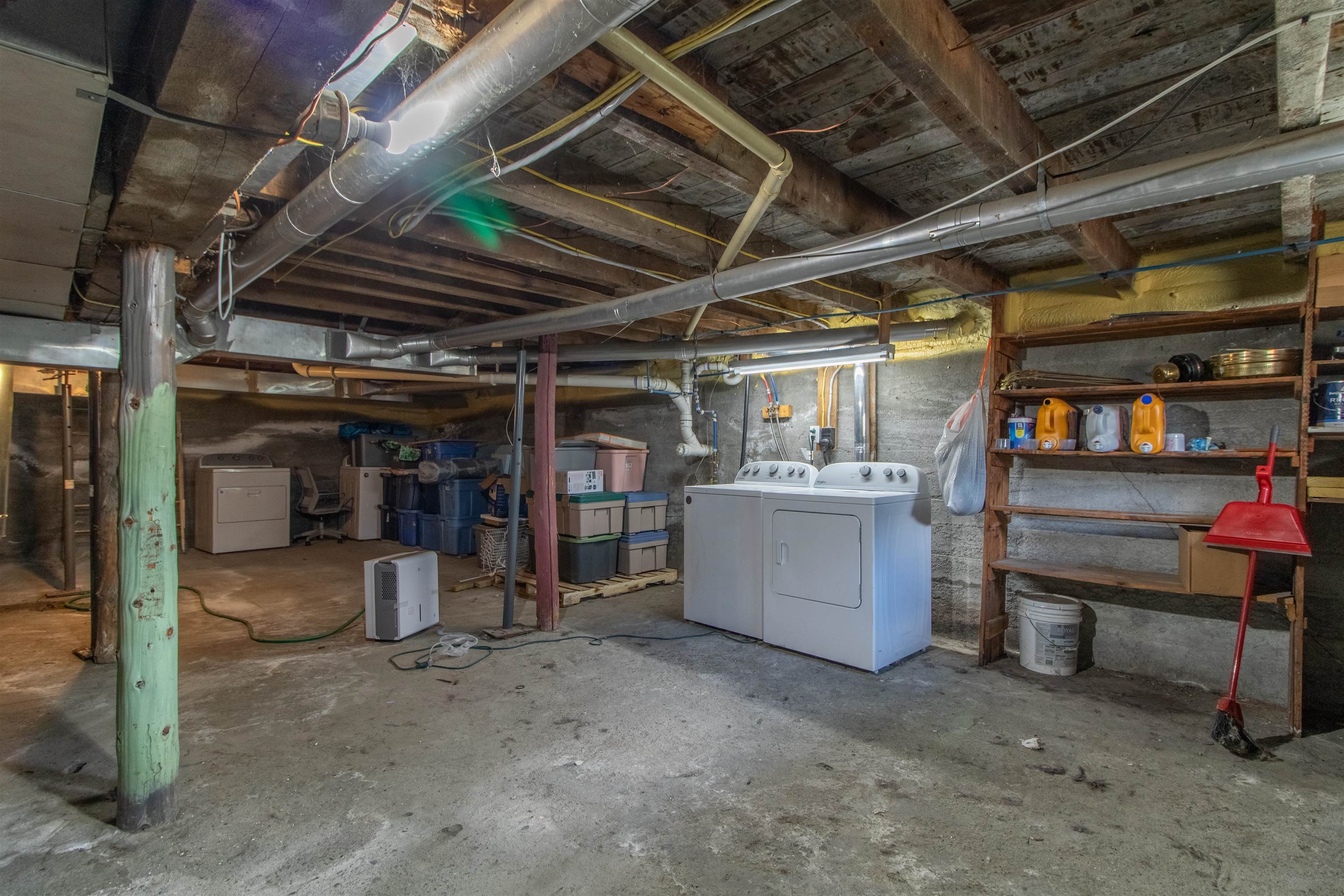 54 Kingsbury Avenue Property Photo 24