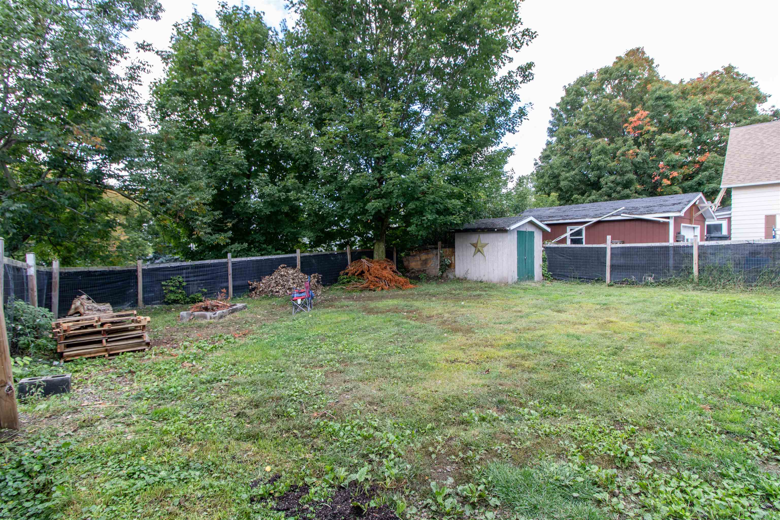 54 Kingsbury Avenue Property Photo 26