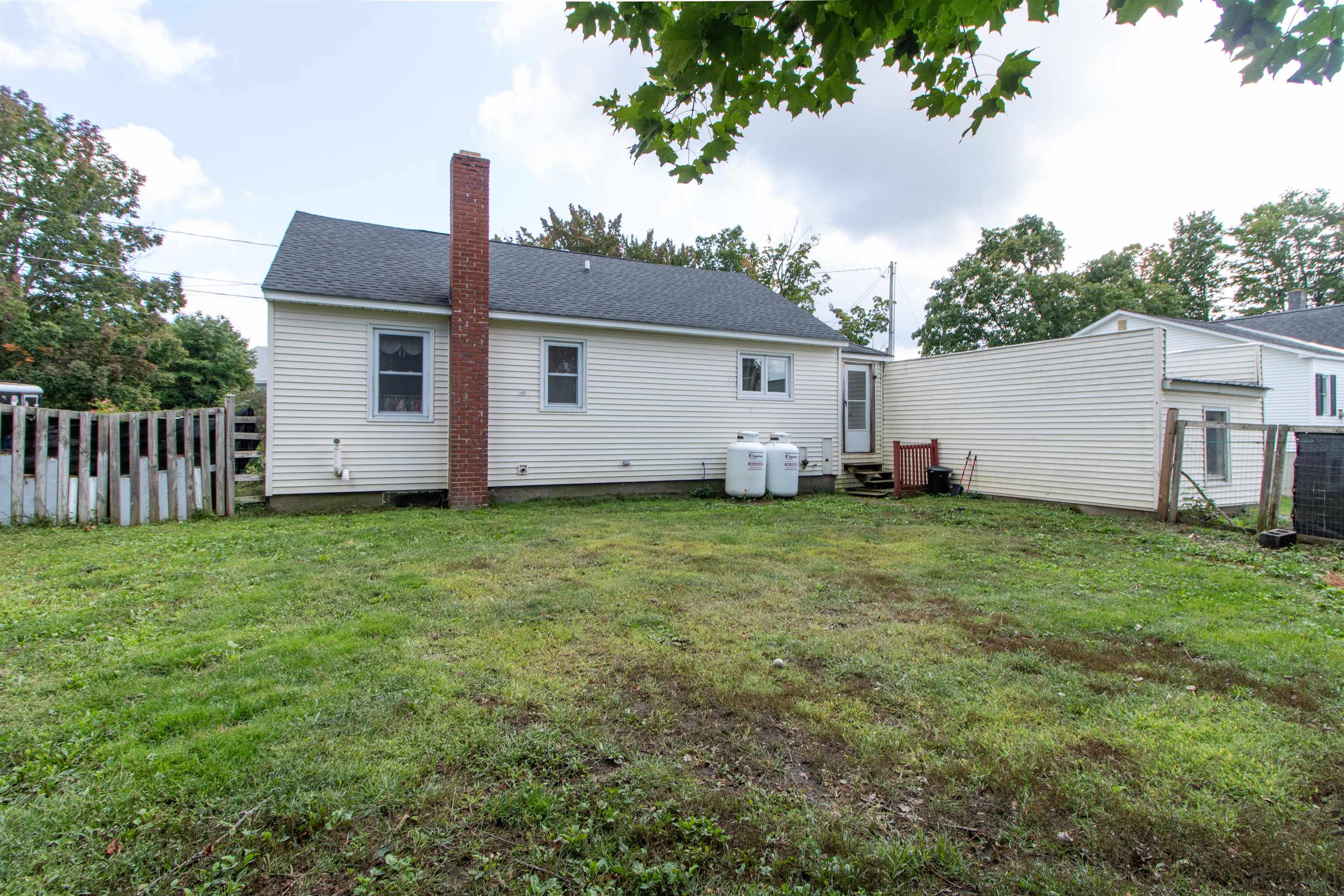 54 Kingsbury Avenue Property Photo 28
