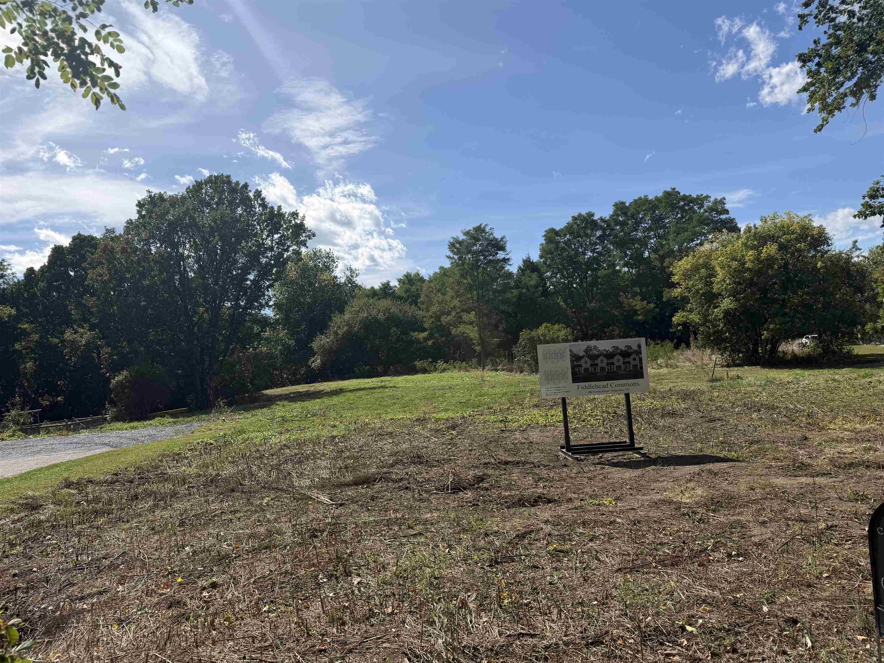 186 Green Street Property Photo 3
