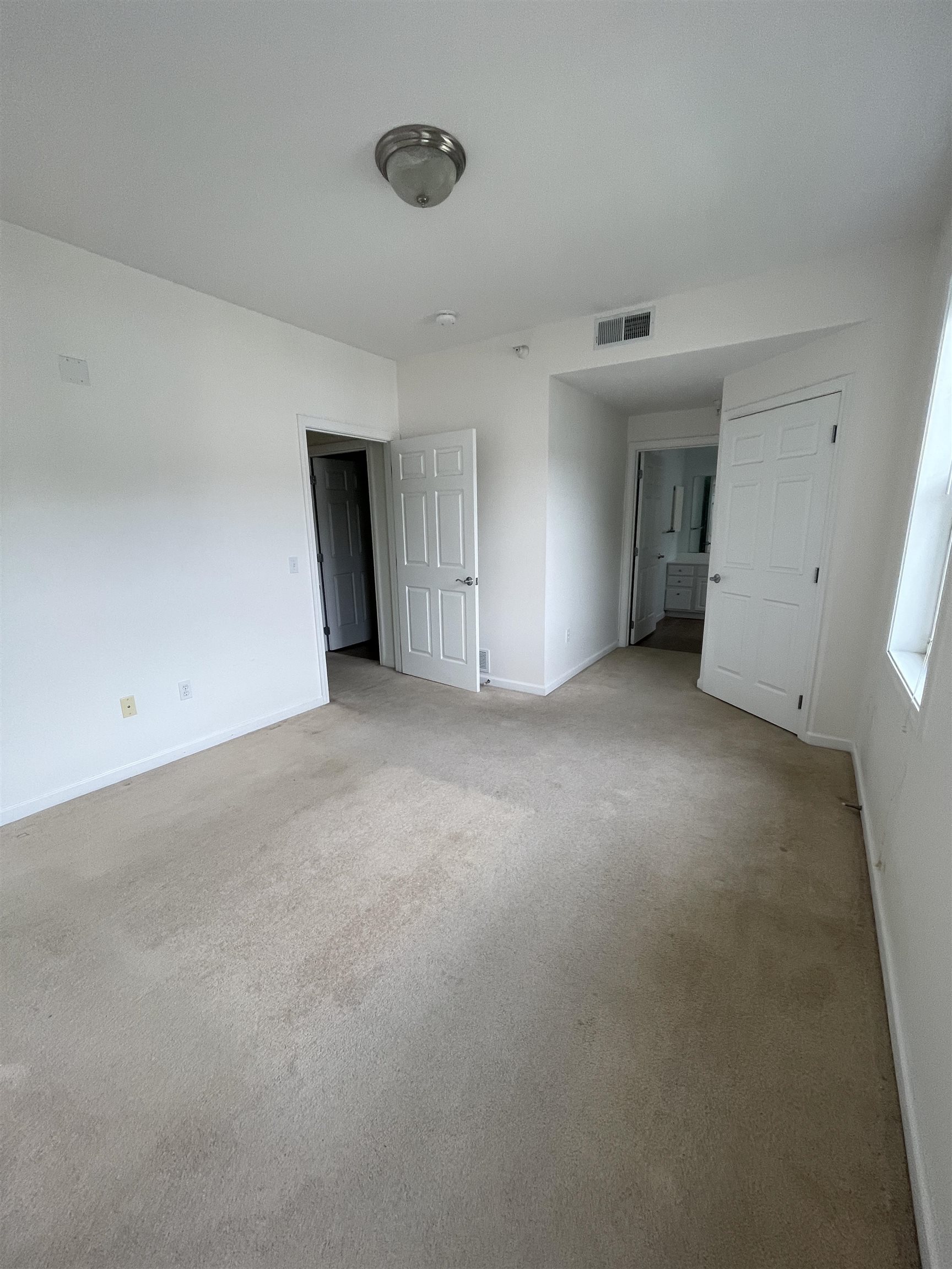 101 Eldredge Street Property Photo 9