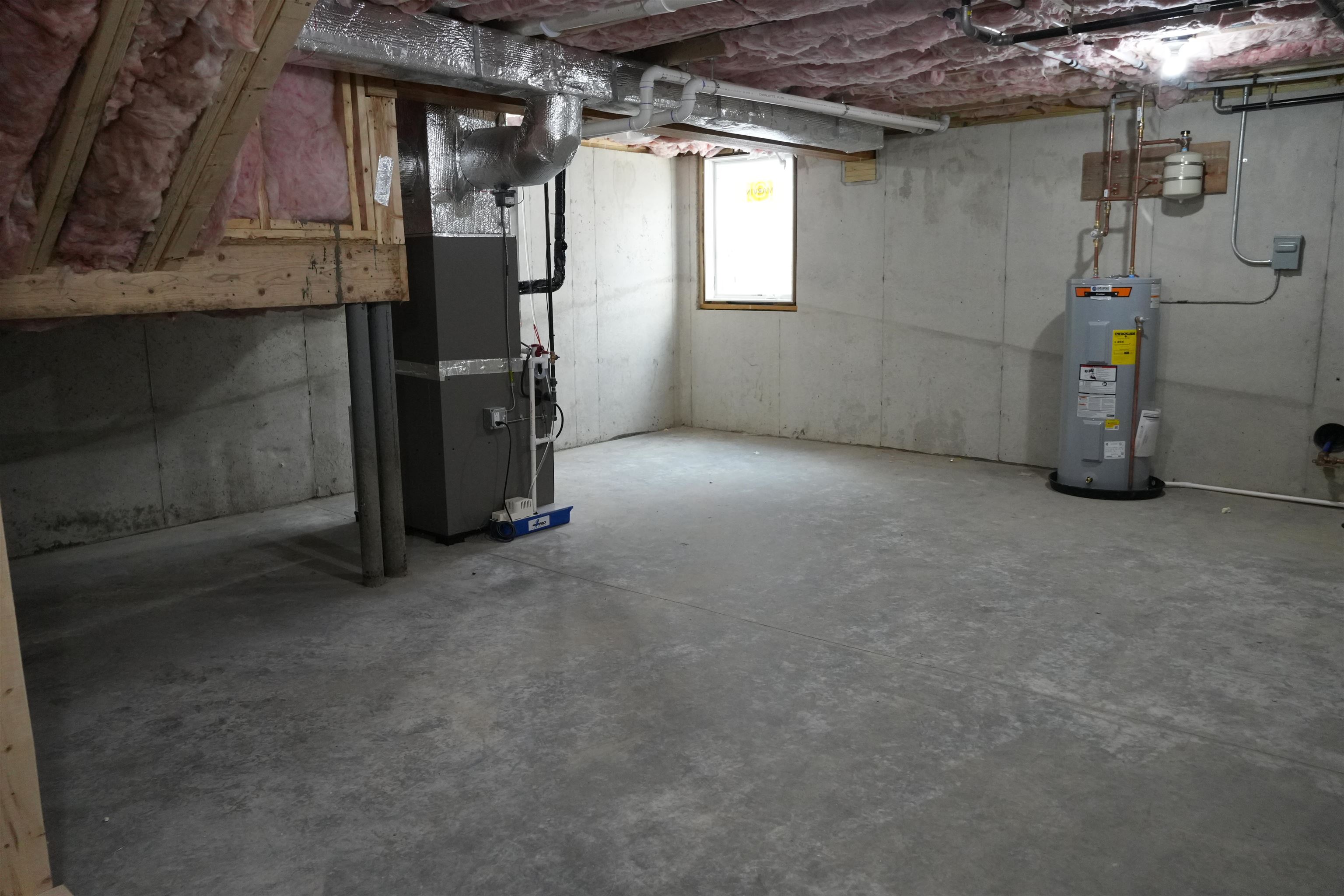48 Main Street Property Photo 35
