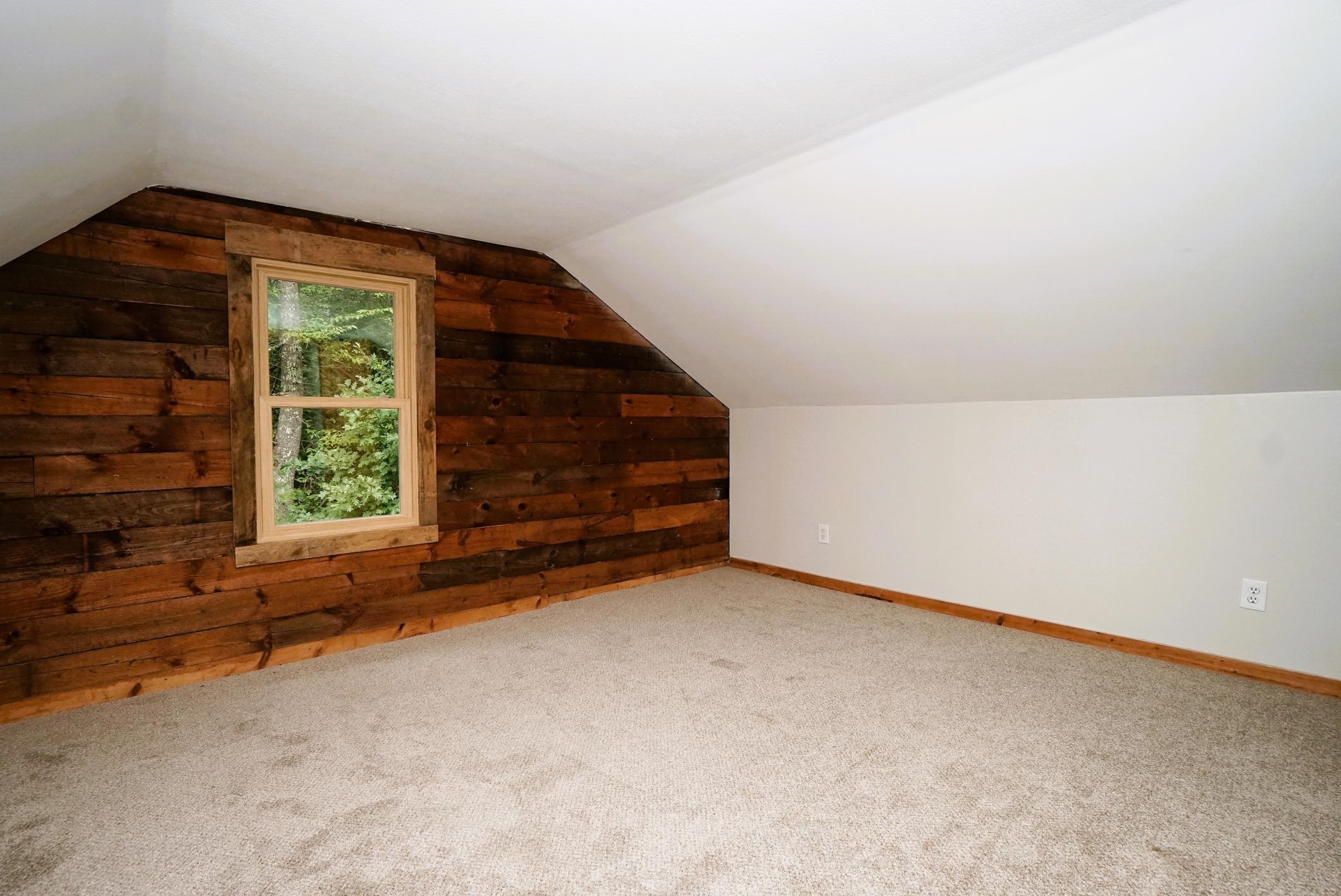212 Colburn Road Property Photo 49