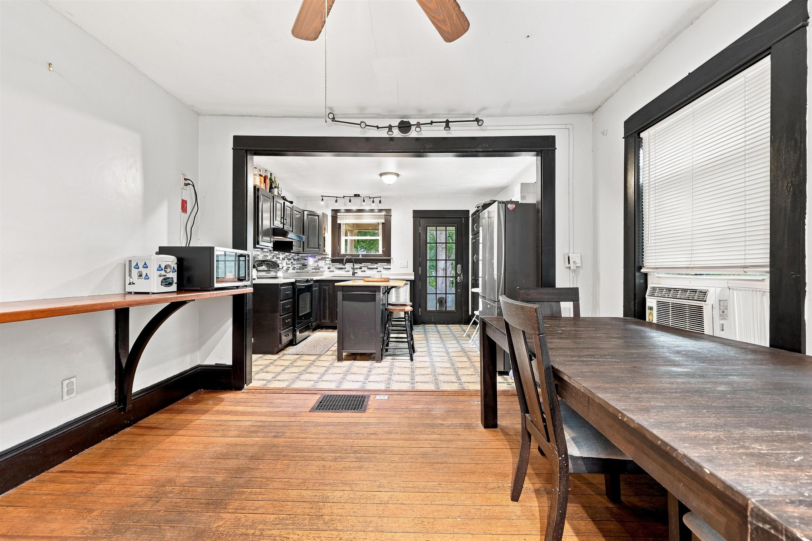 23 High Street Property Photo 5