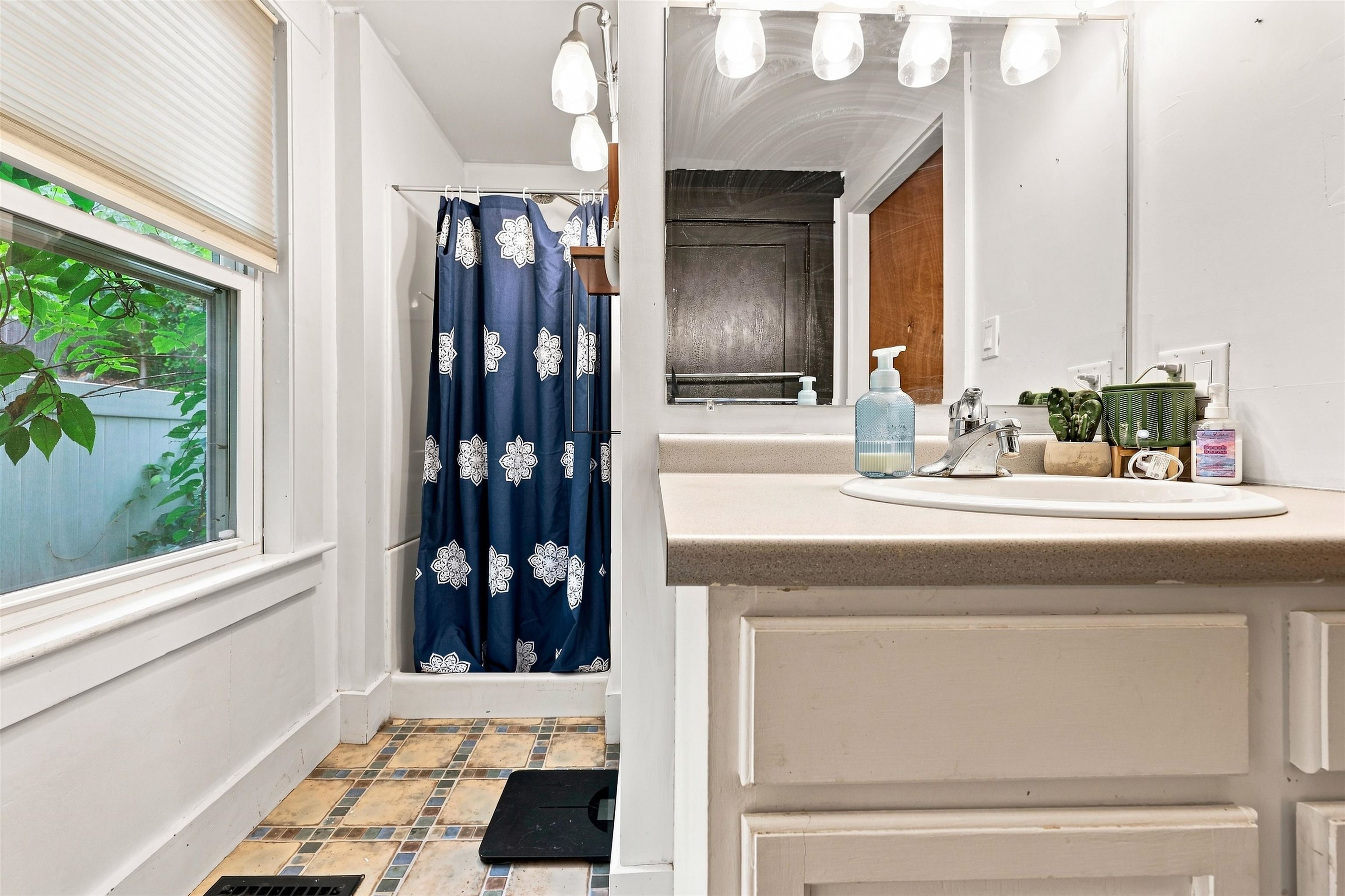 23 High Street Property Photo 14