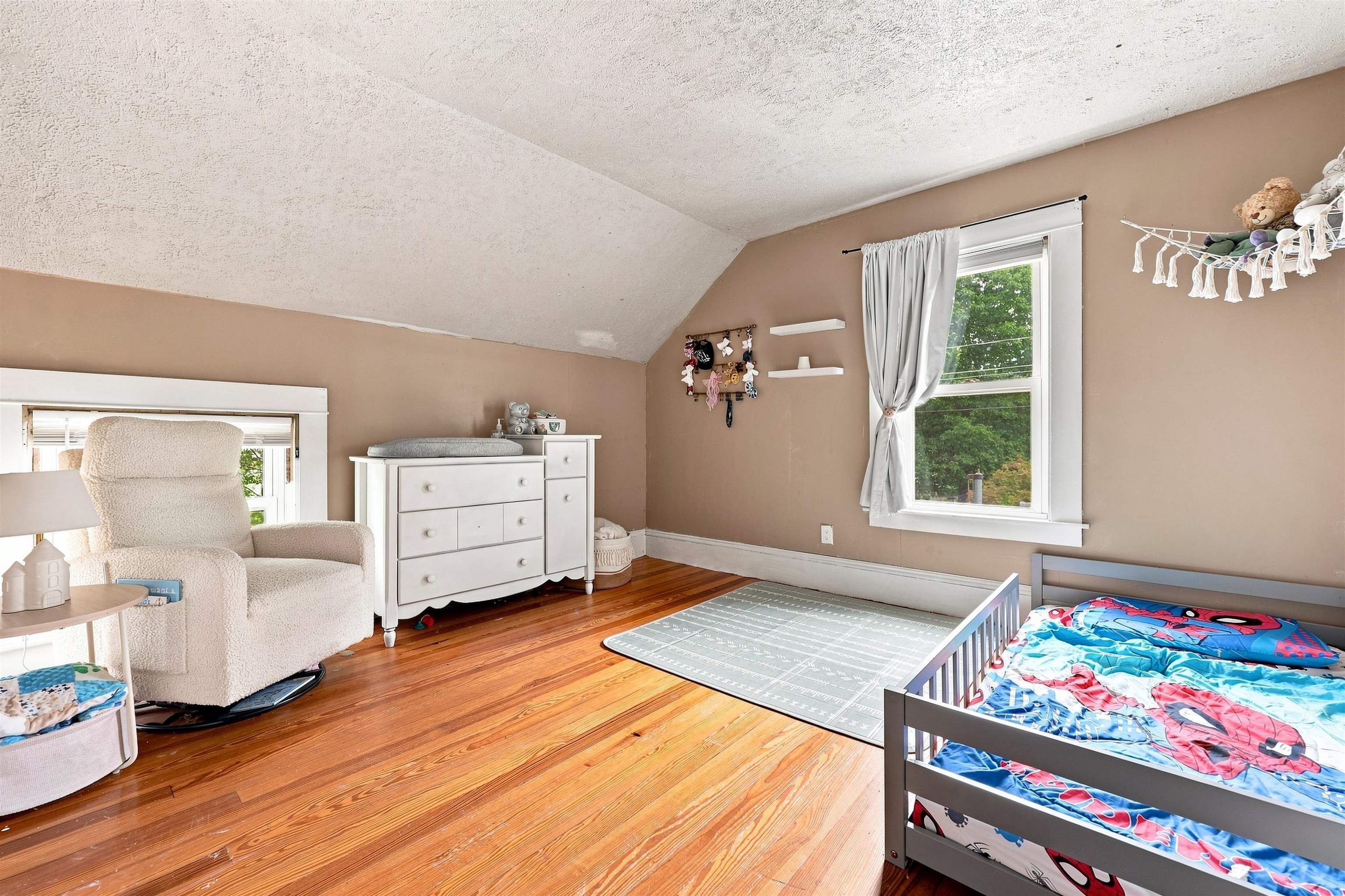 23 High Street Property Photo 32