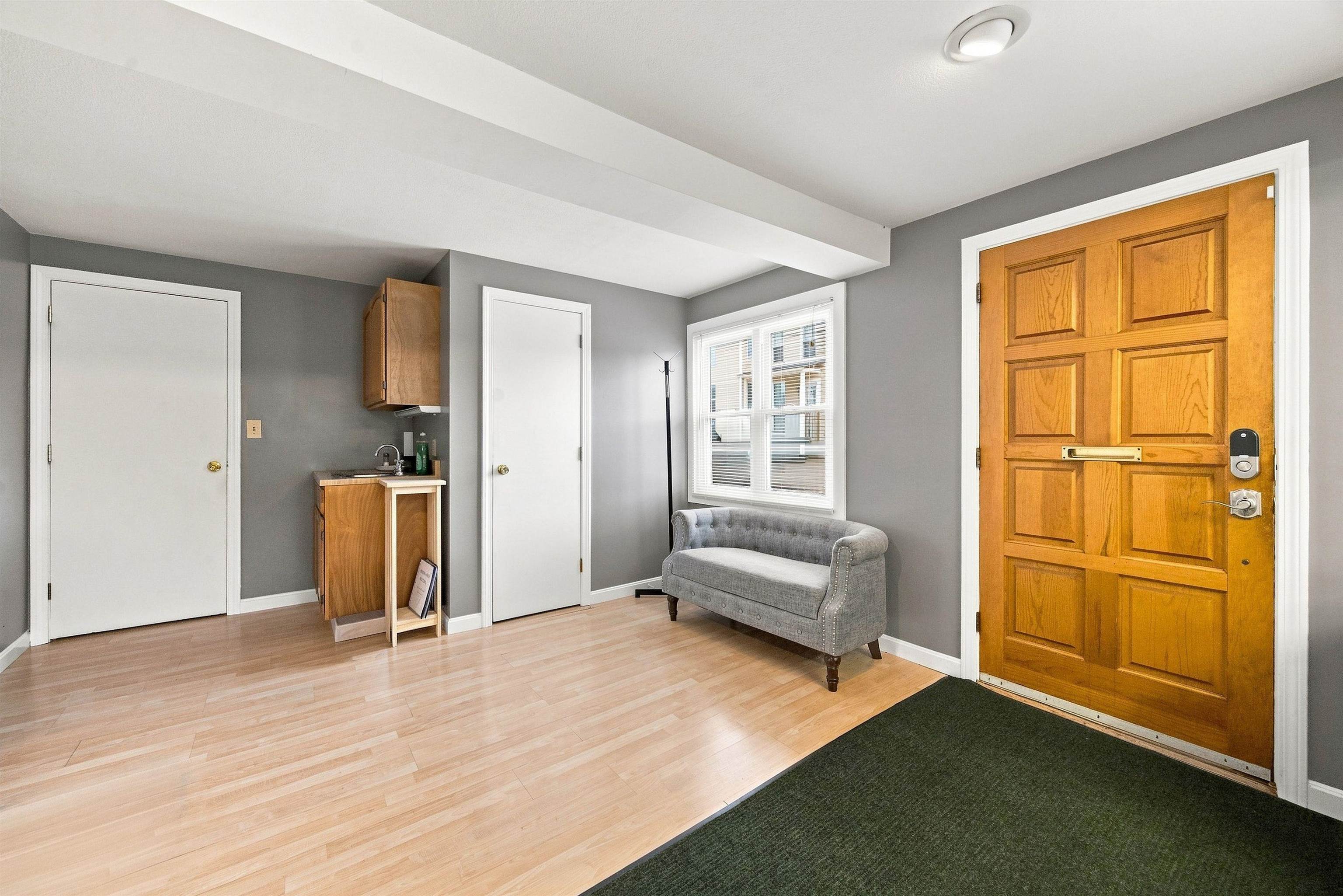 2 Greenwood Avenue Property Photo 14