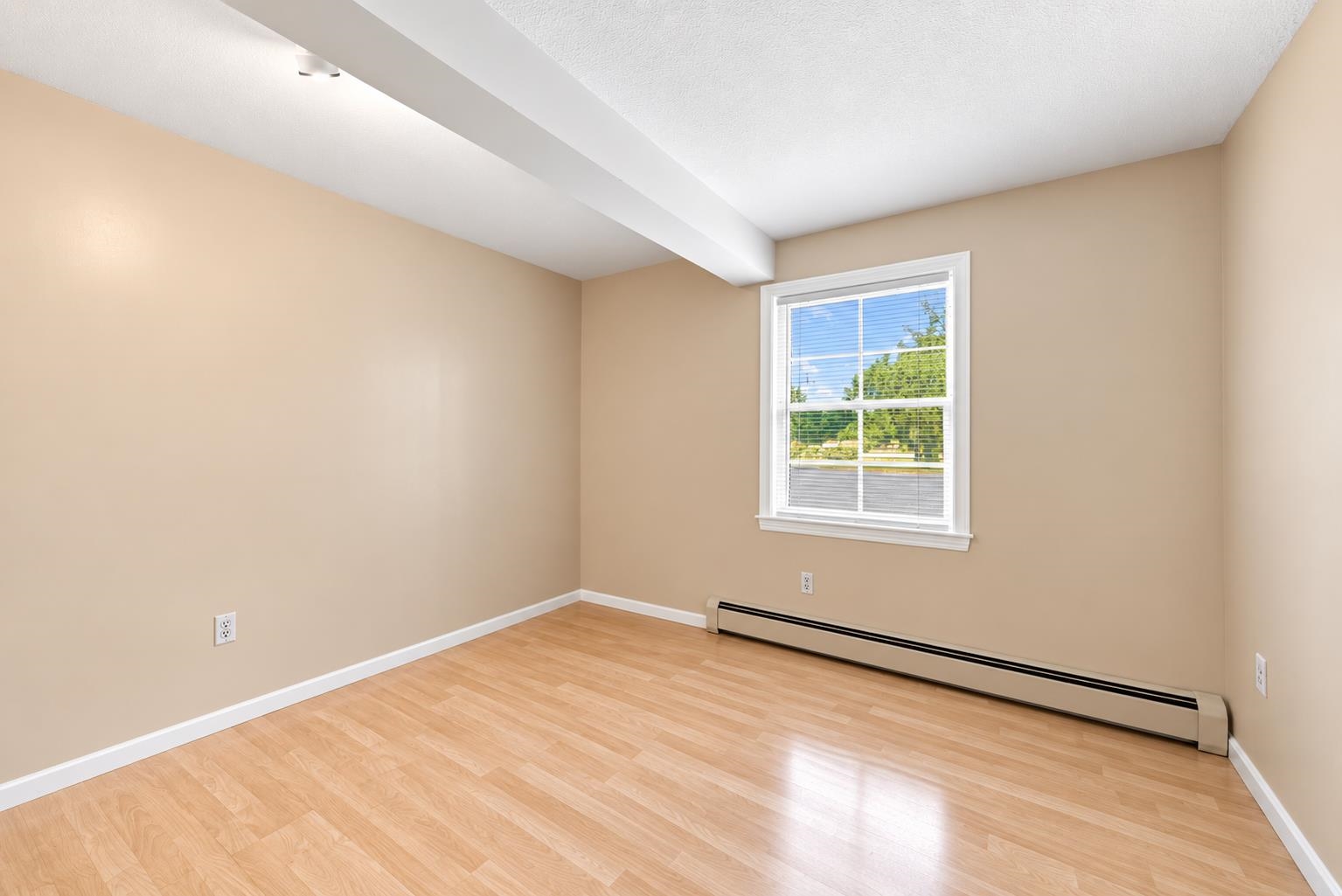 2 Greenwood Avenue Property Photo 22