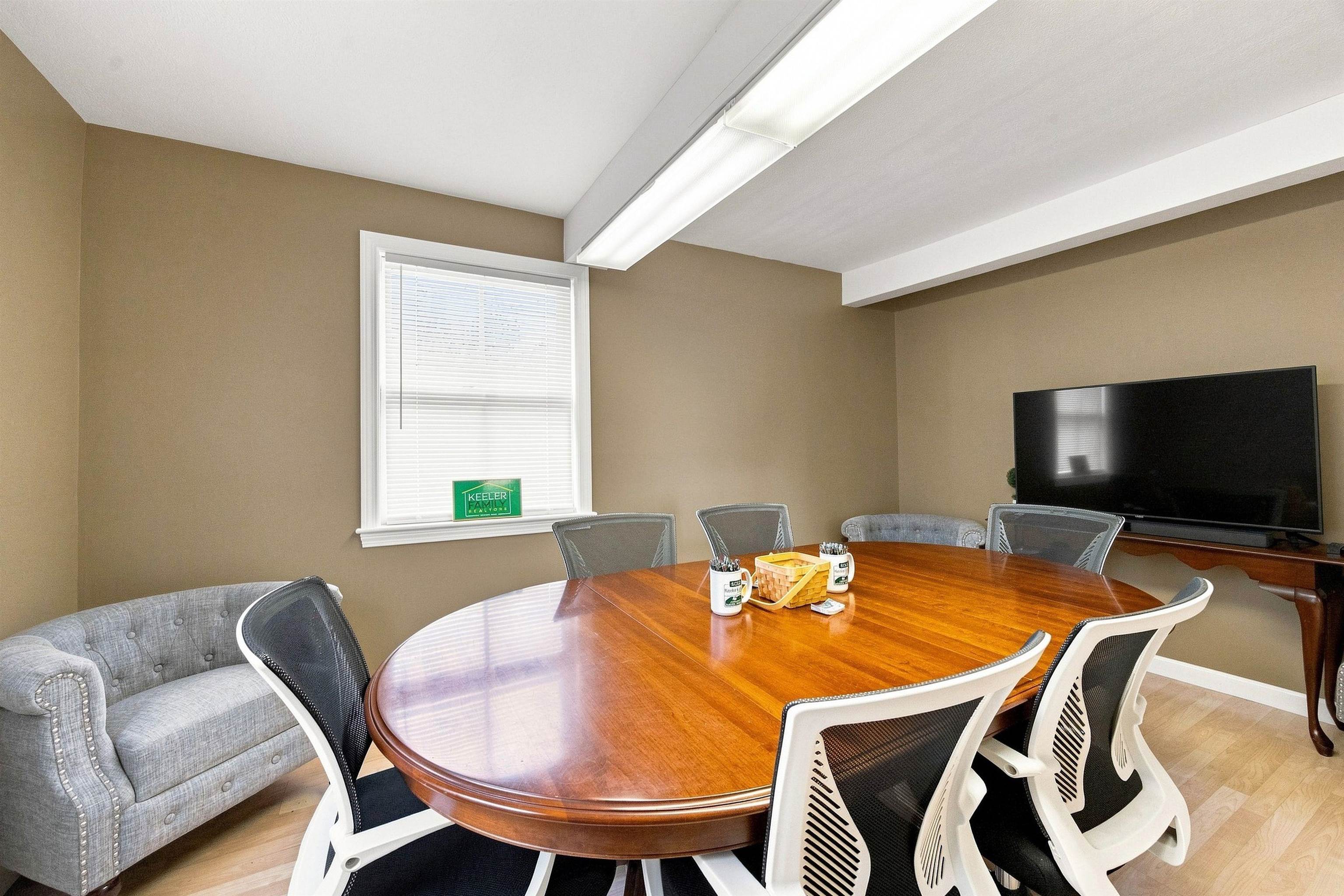 2 Greenwood Avenue Property Photo 26