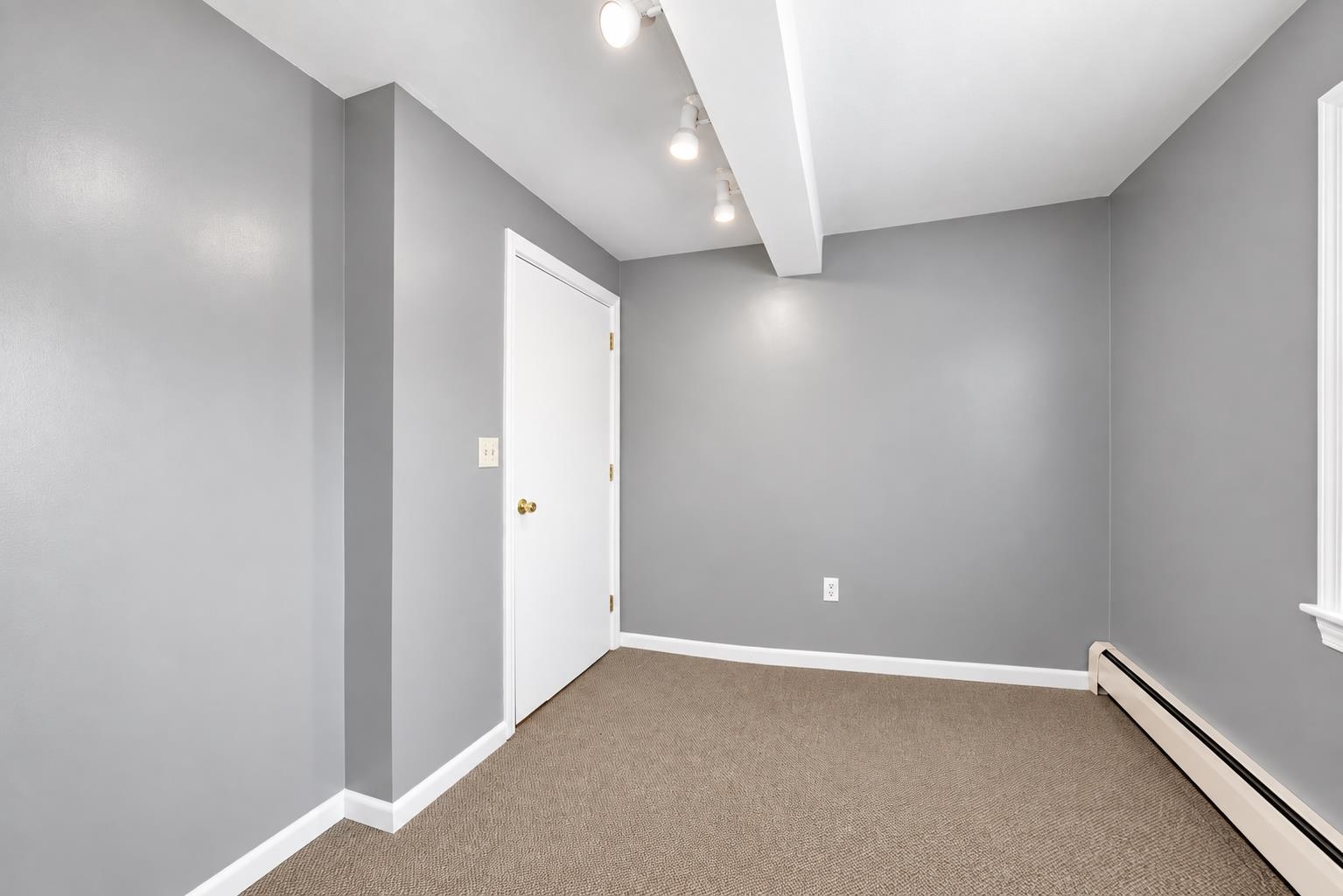 2 Greenwood Avenue Property Photo 32