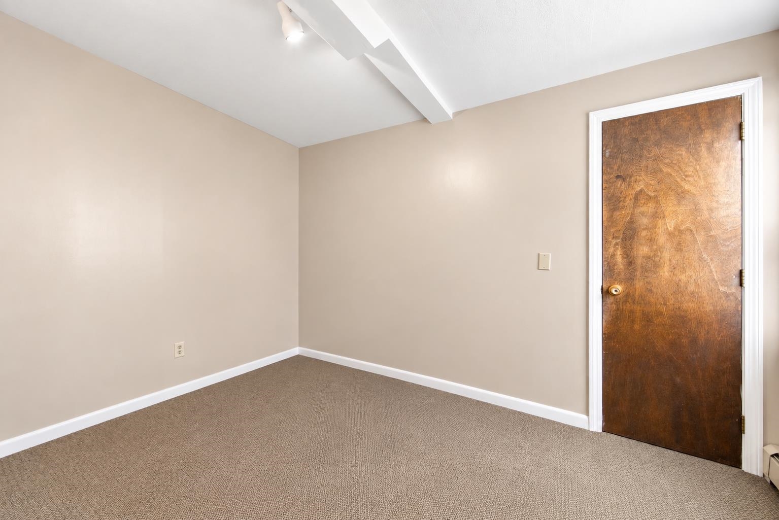 2 Greenwood Avenue Property Photo 40
