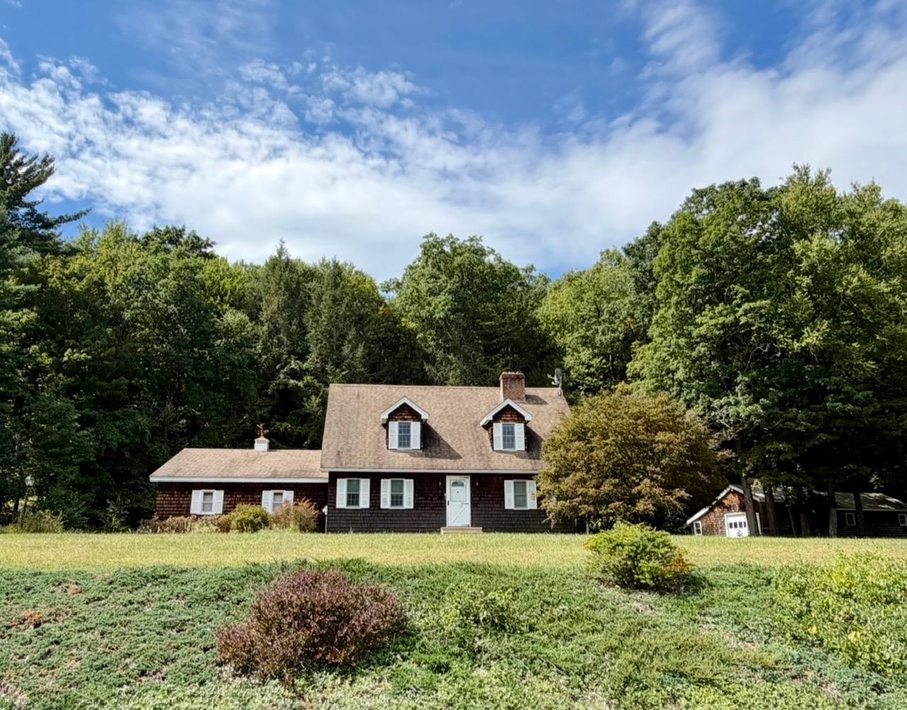 137 Newton Hills Road Property Photo 1