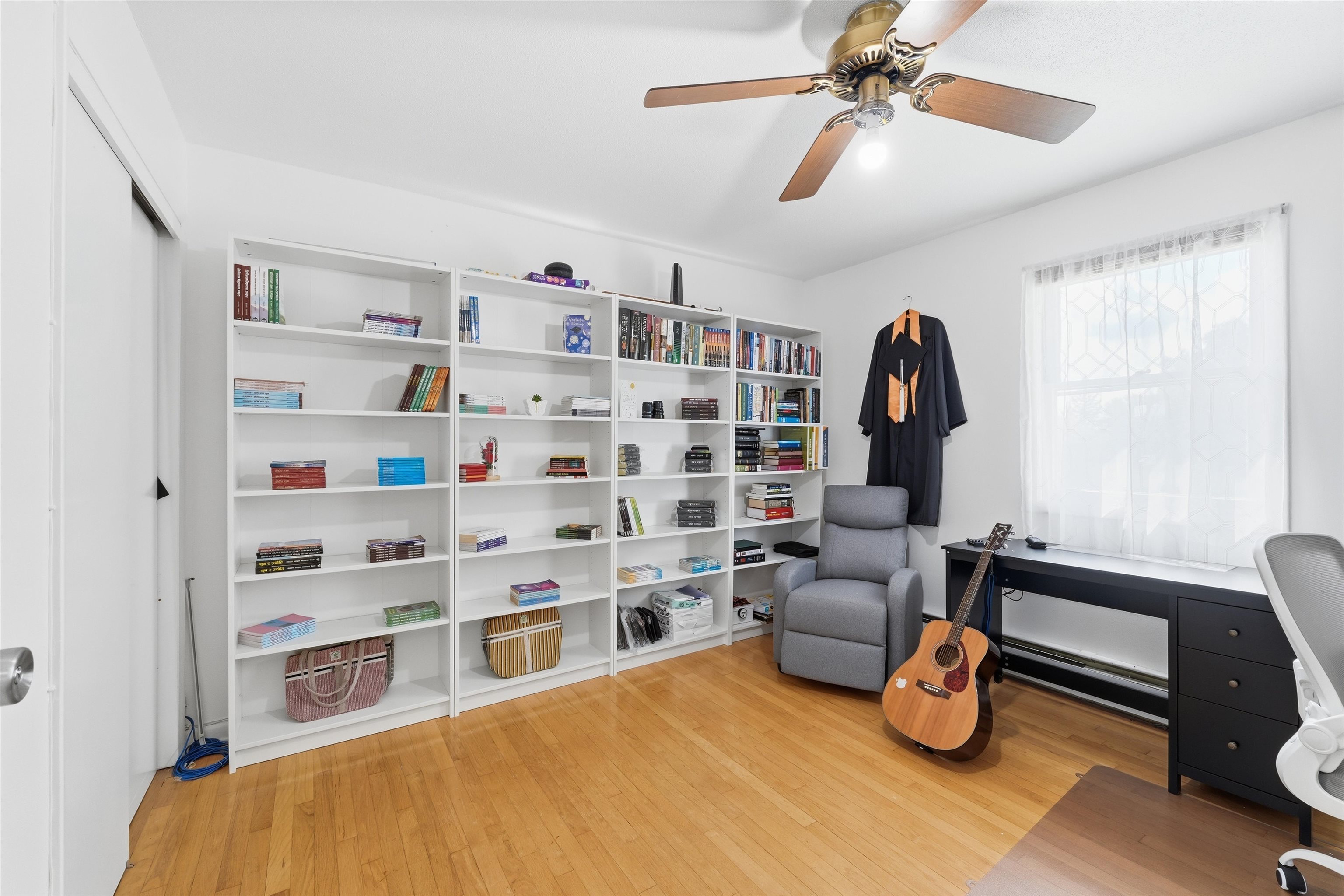 890 Essex Road Property Photo 16