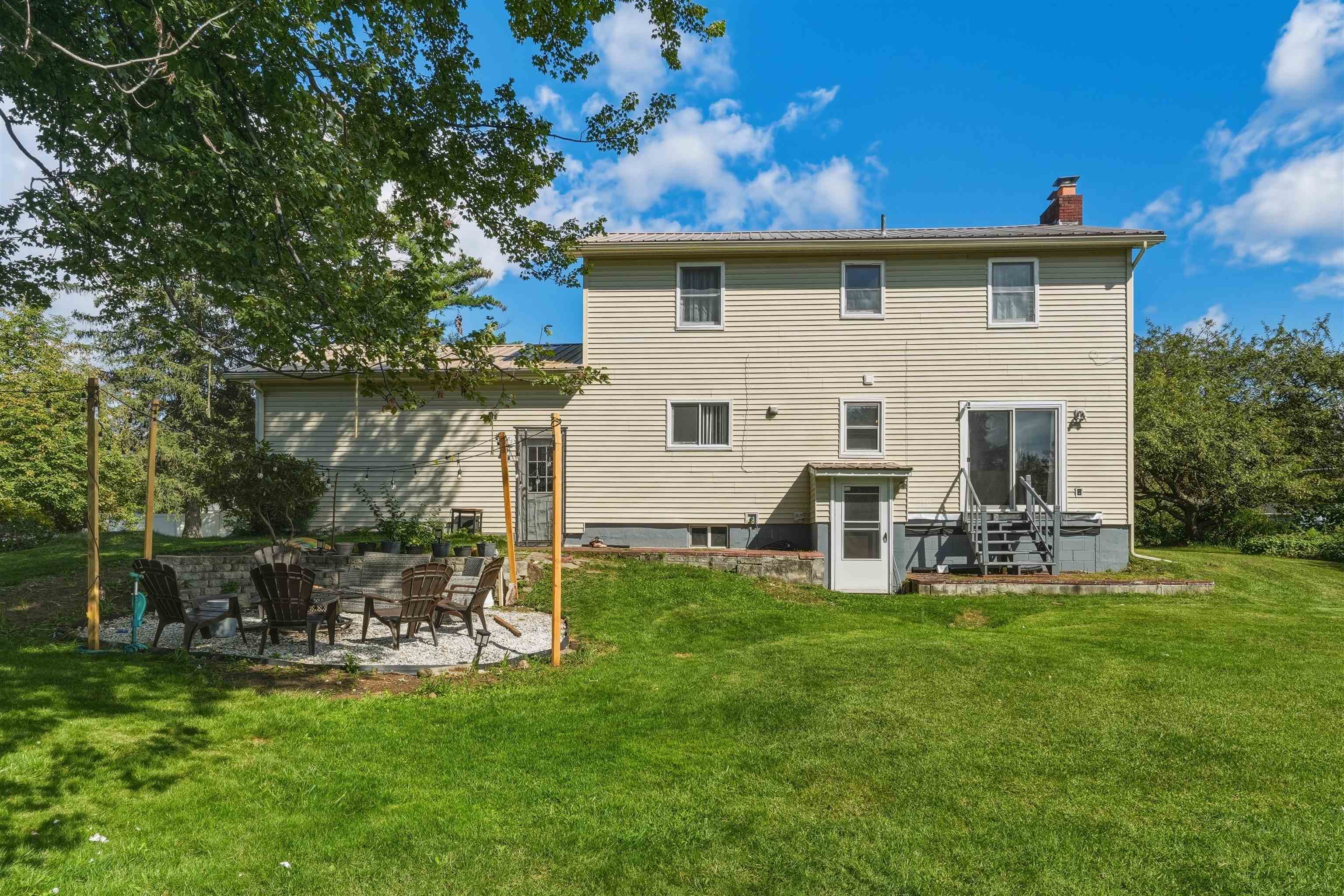 890 Essex Road Property Photo 39
