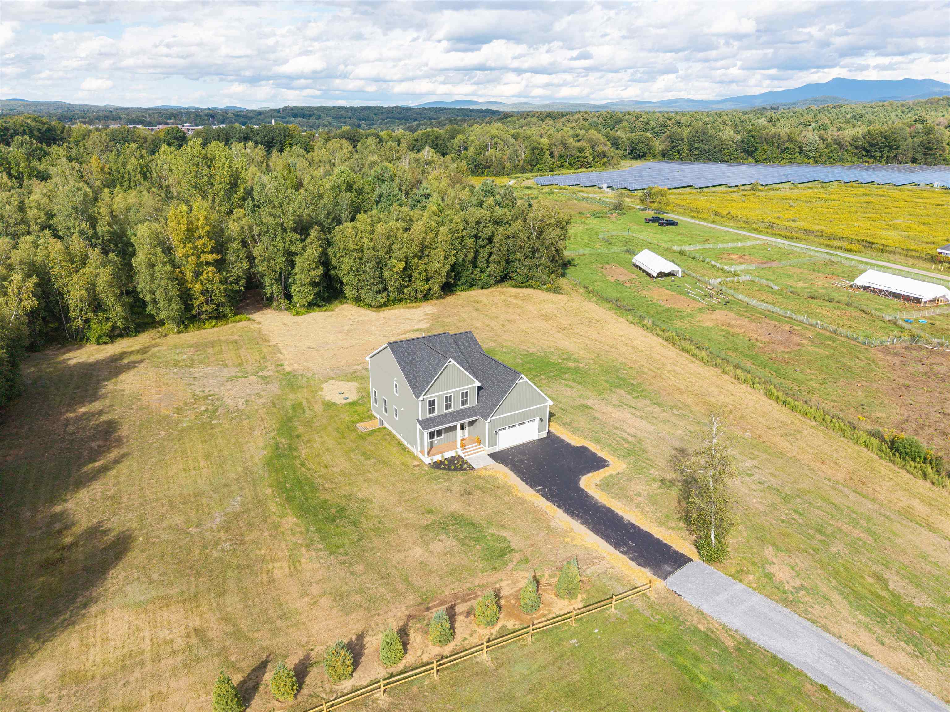 427 Mountain View Road Property Photo 3