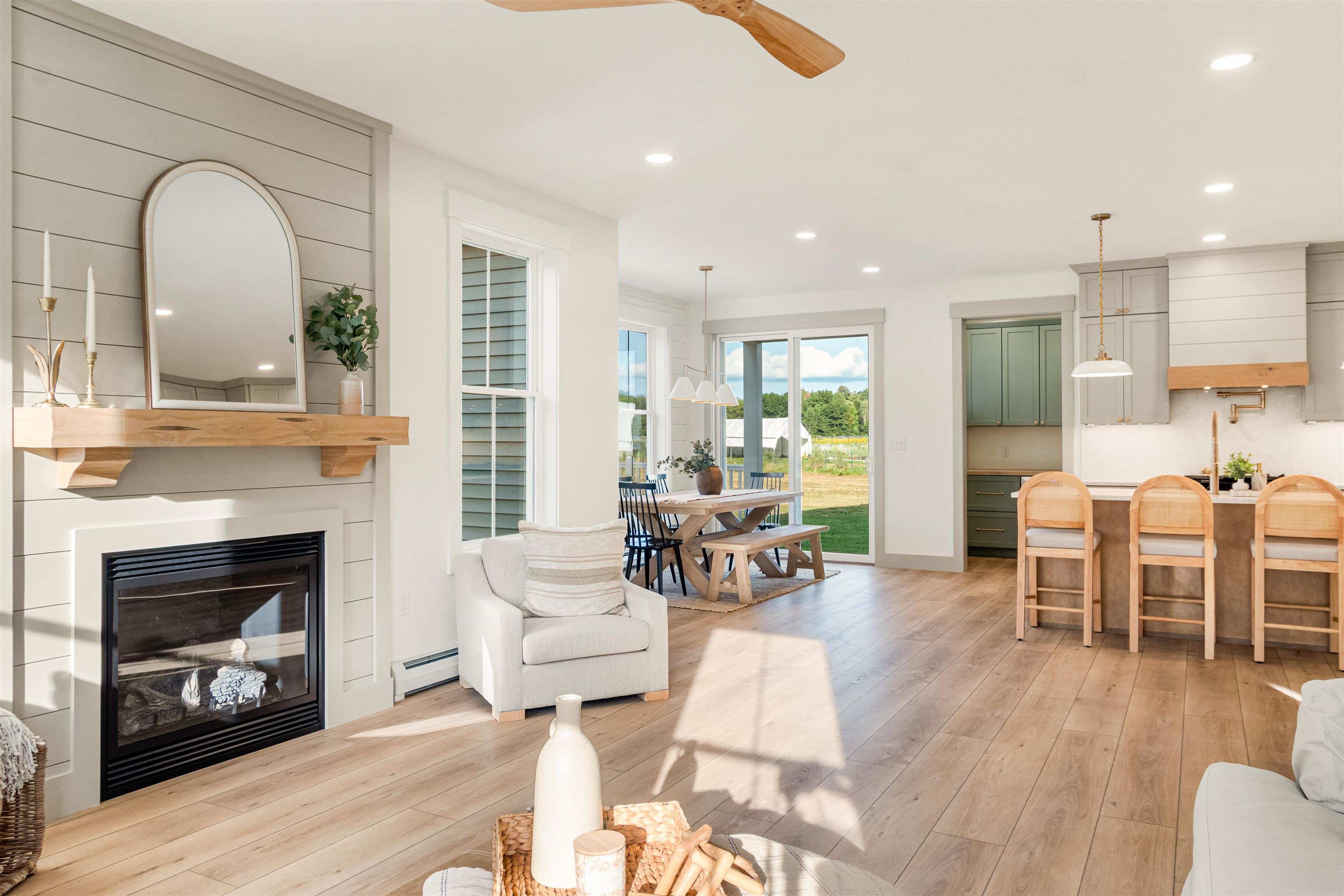 427 Mountain View Road Property Photo 11