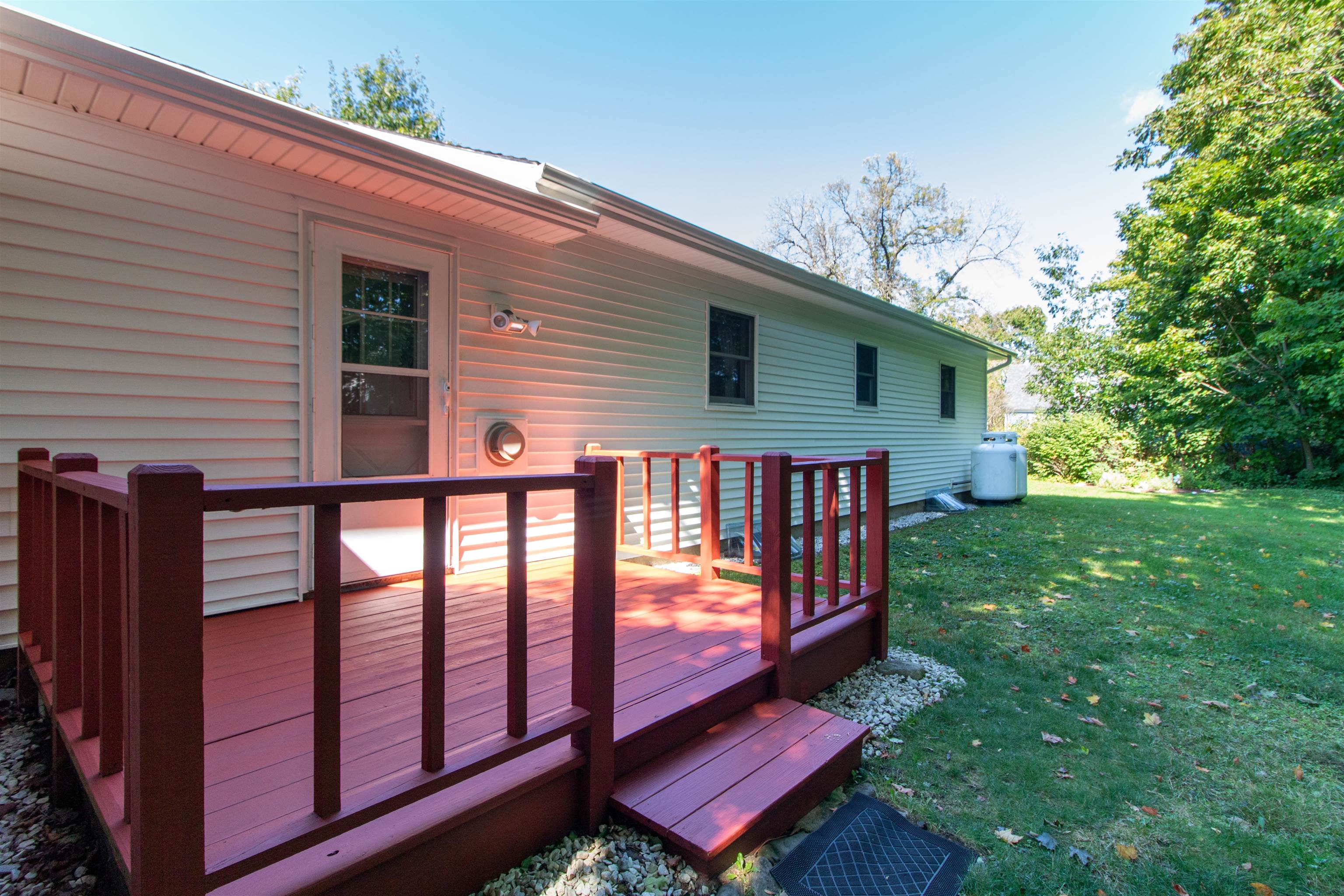 49 Forest Avenue Property Photo 2