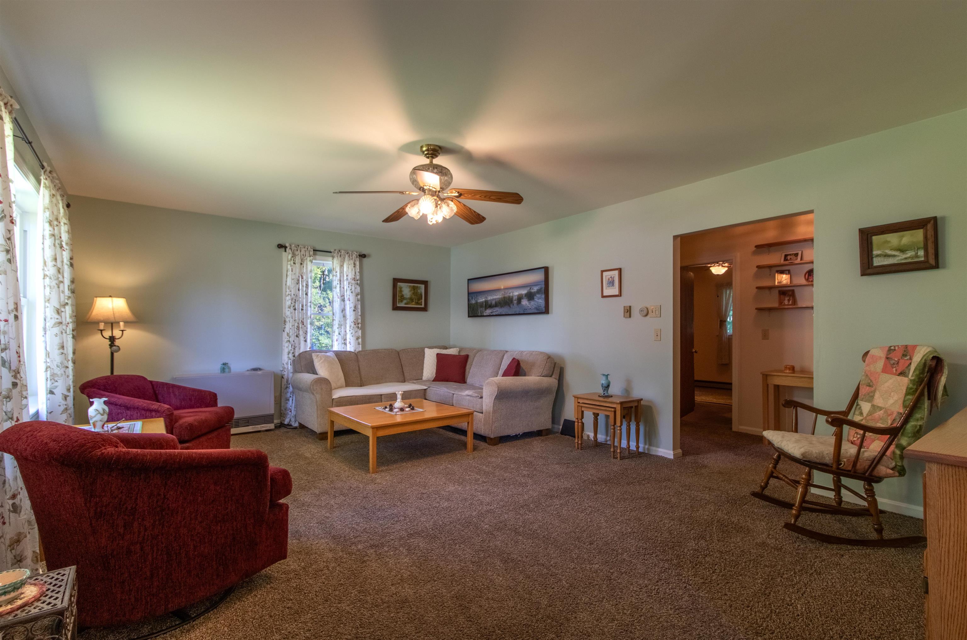 49 Forest Avenue Property Photo 7