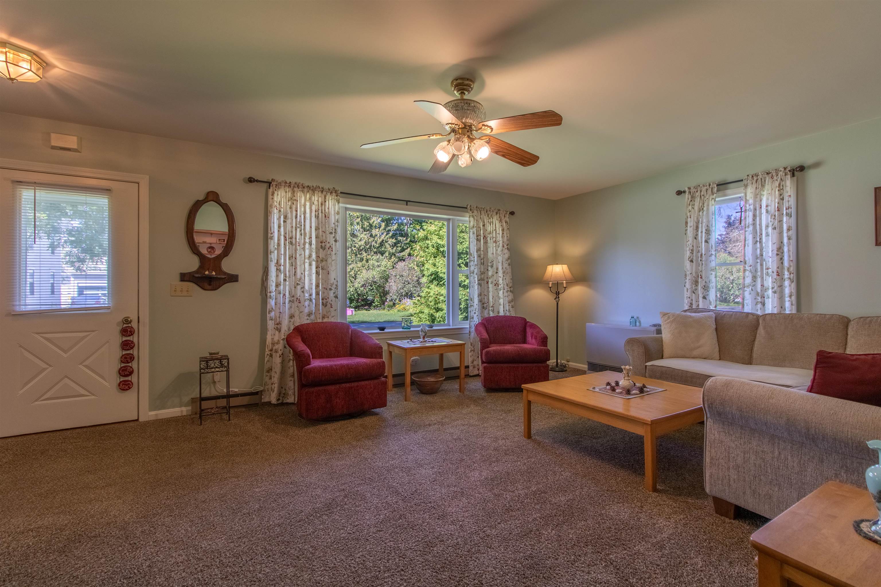 49 Forest Avenue Property Photo 8