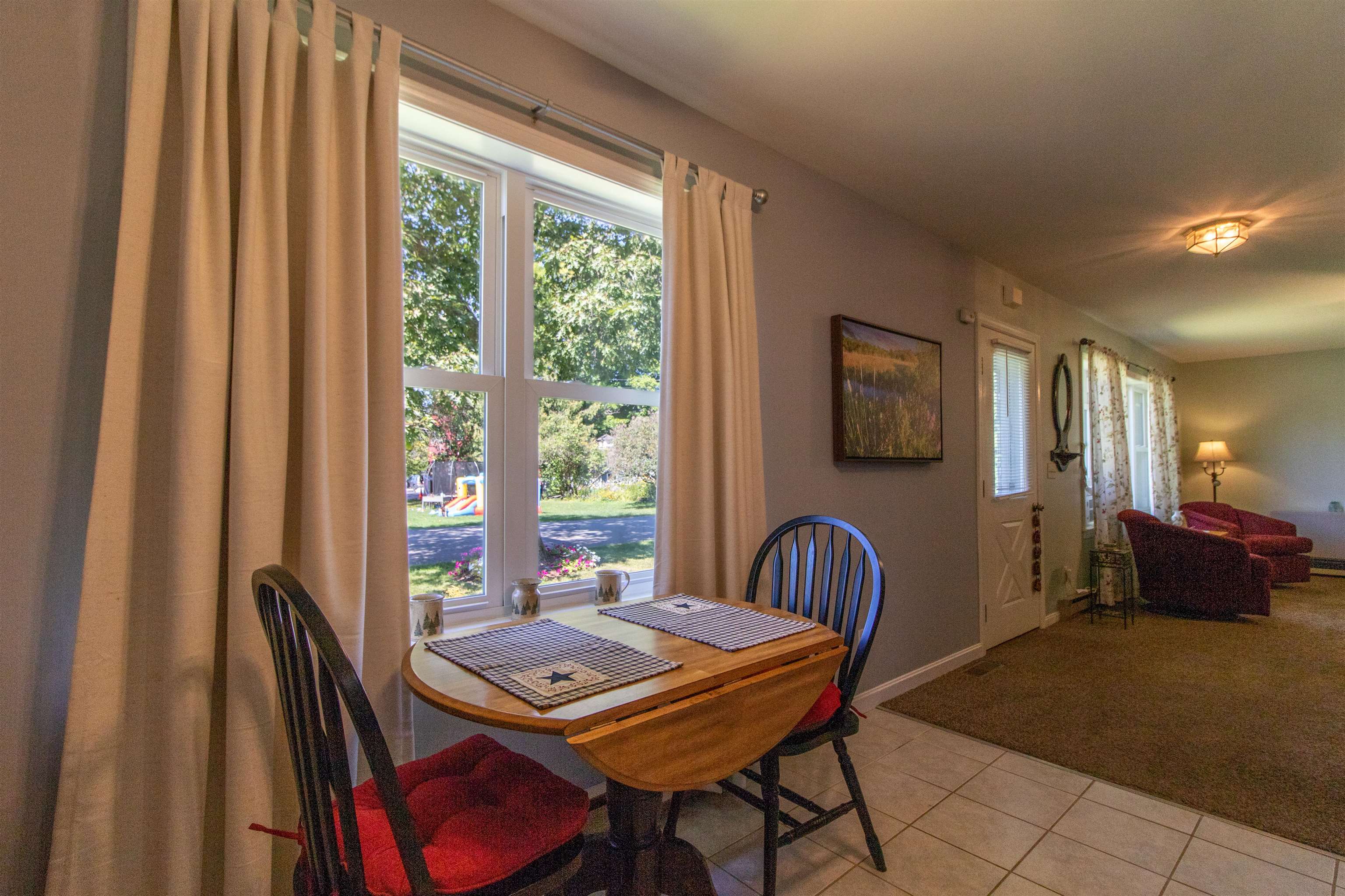 49 Forest Avenue Property Photo 15