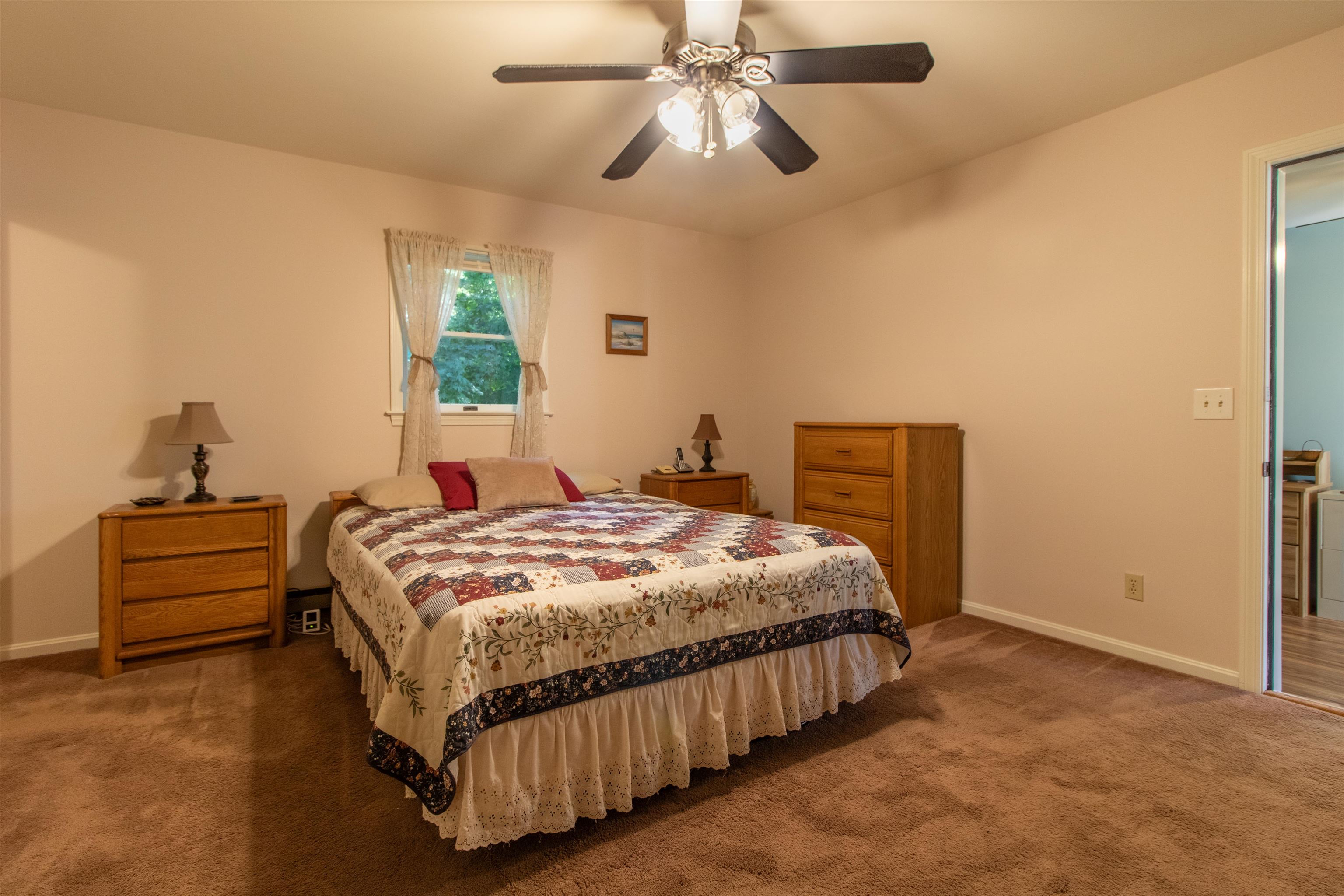 49 Forest Avenue Property Photo 18