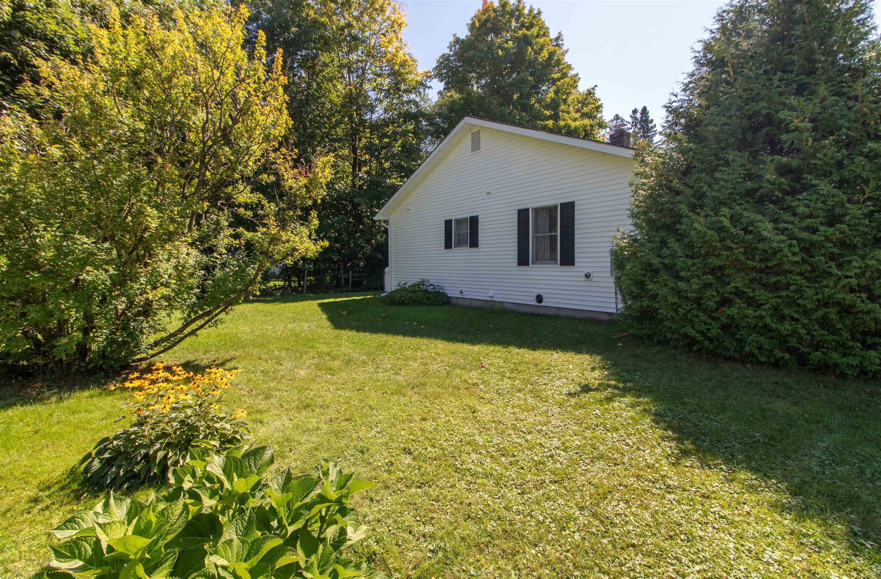 49 Forest Avenue Property Photo 34
